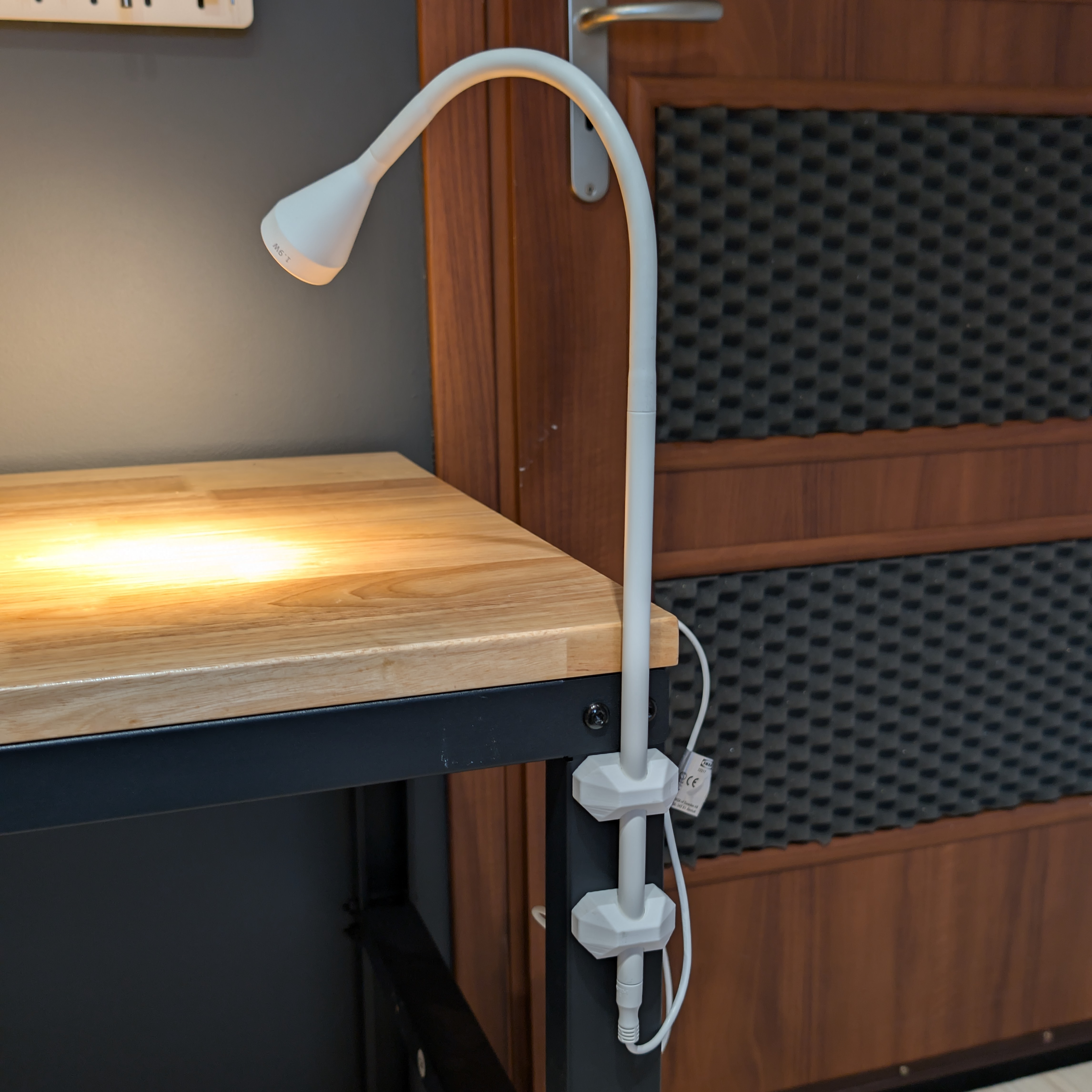 IKEA NÄVLINGE lamp magnetic mount
