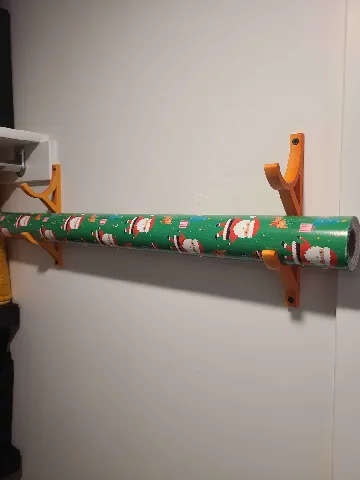 Wrapping Paper Wall Mount