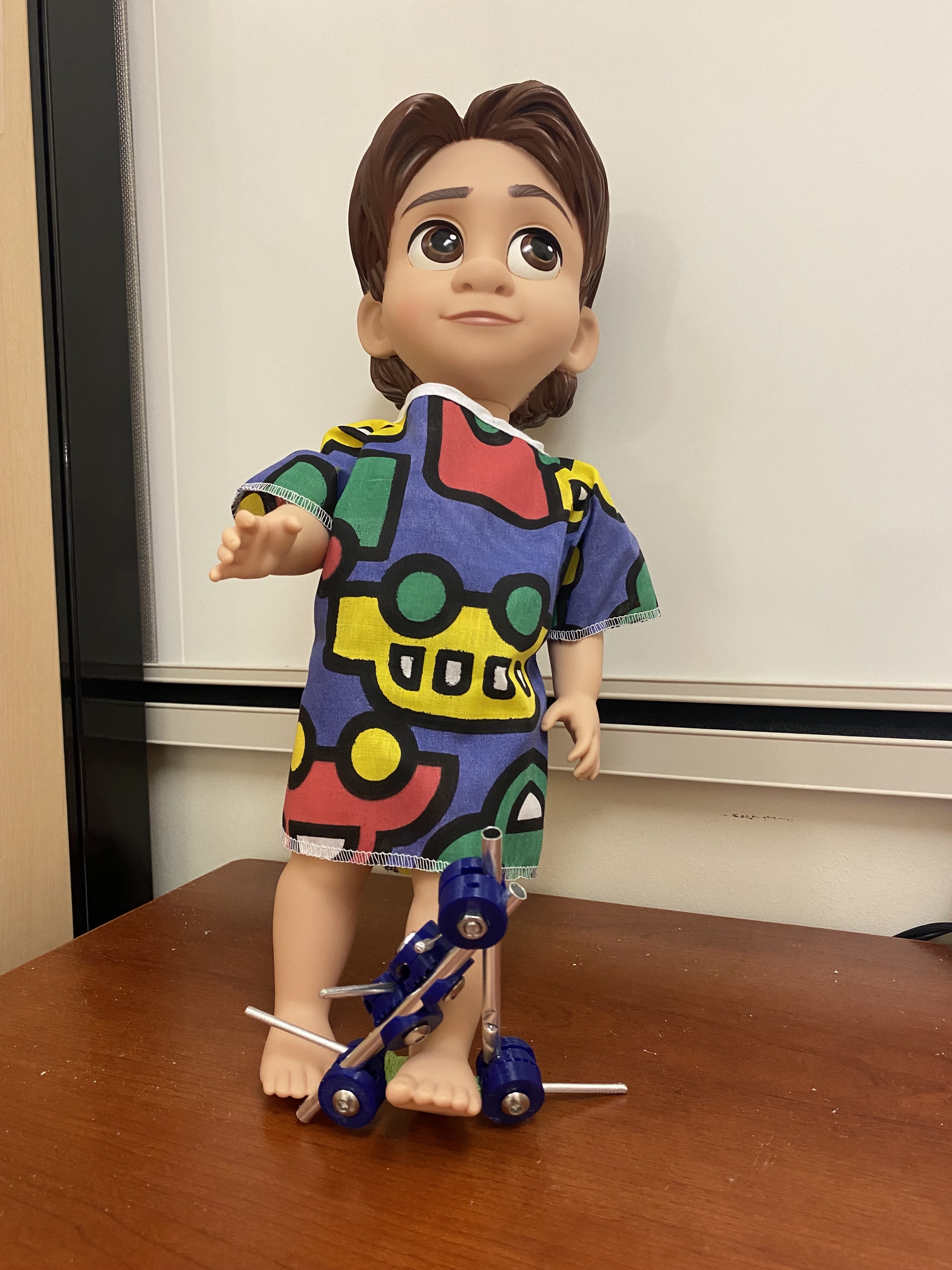 External Fixator for Toys
