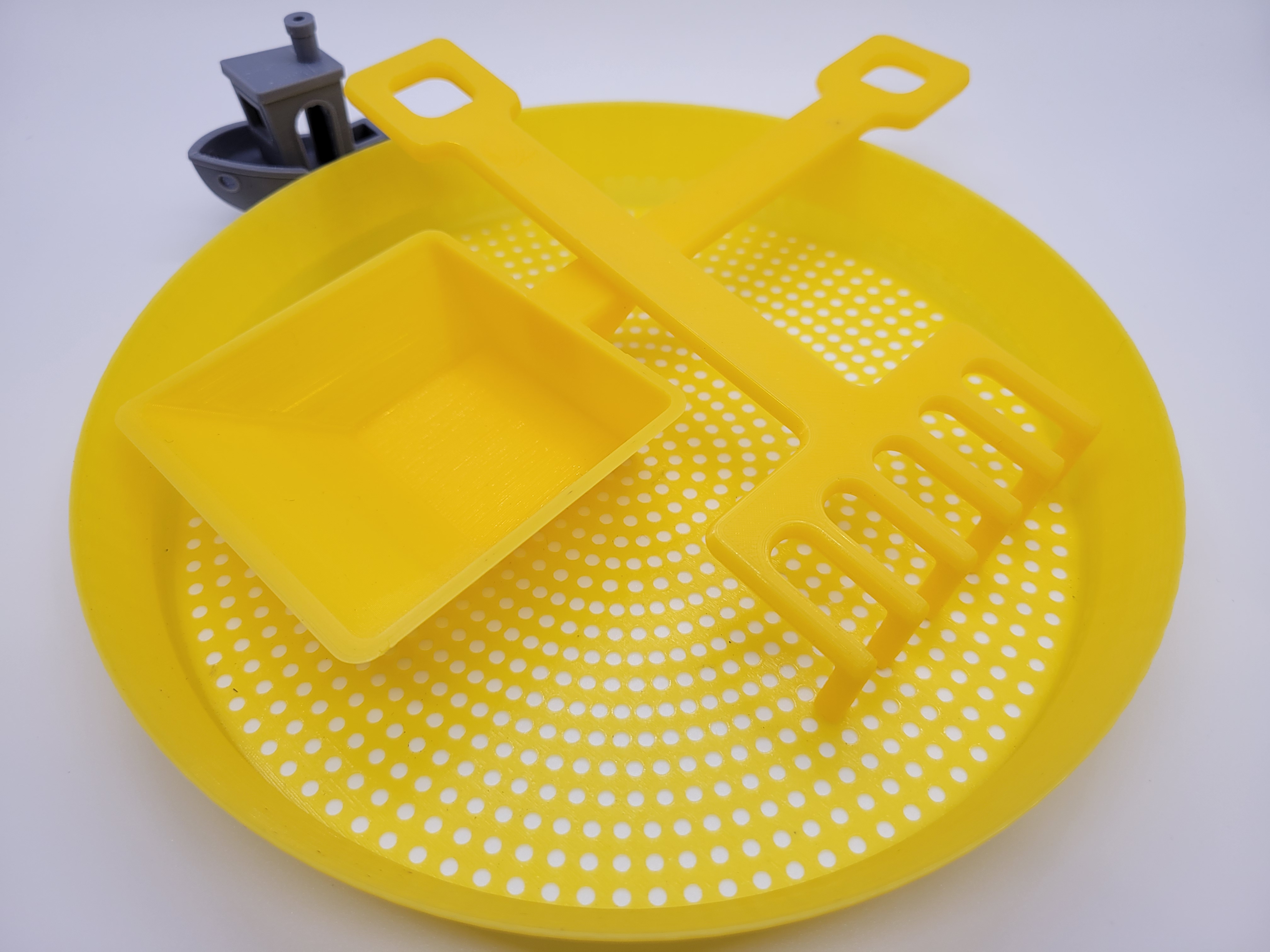 Minimalist Sand Toys