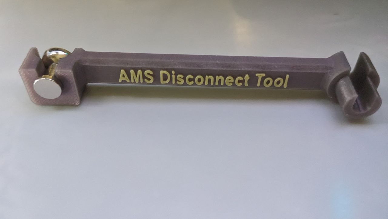 remixed it to fit a 11mm diameter pushpin magnet