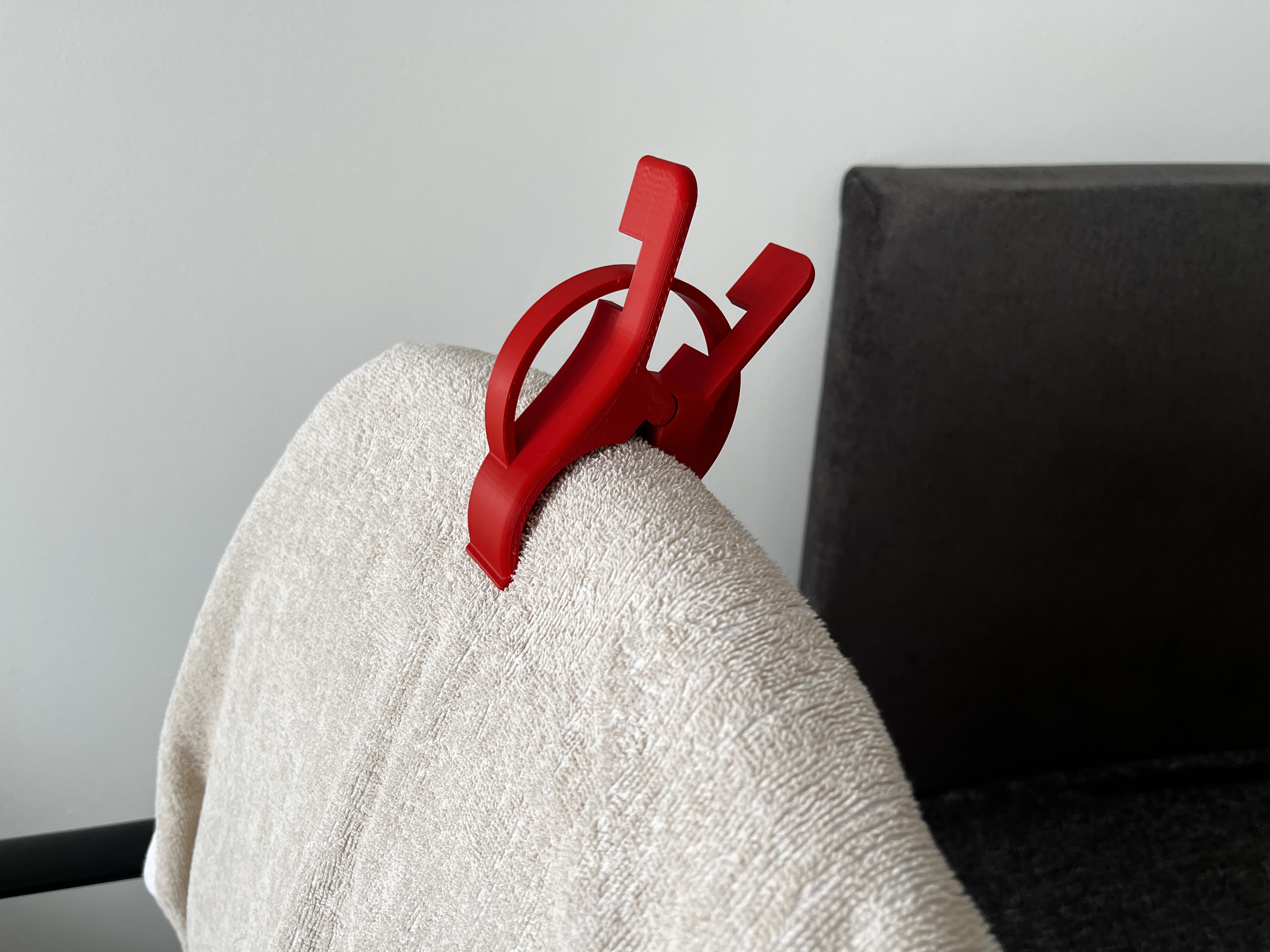 Beach Towel Clip - Print-In-Place, Parametric