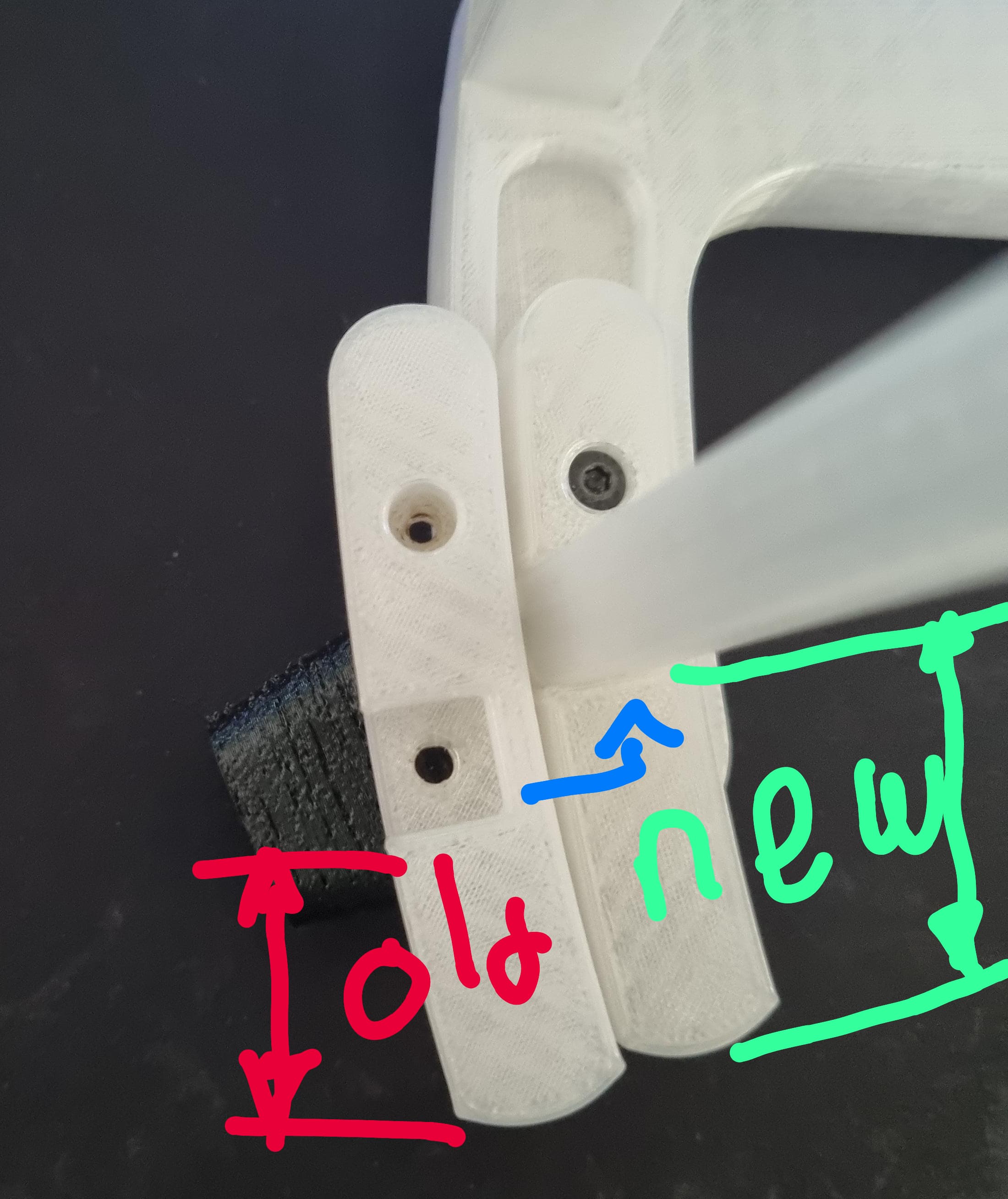 Raised Crossbar for Stand Legs