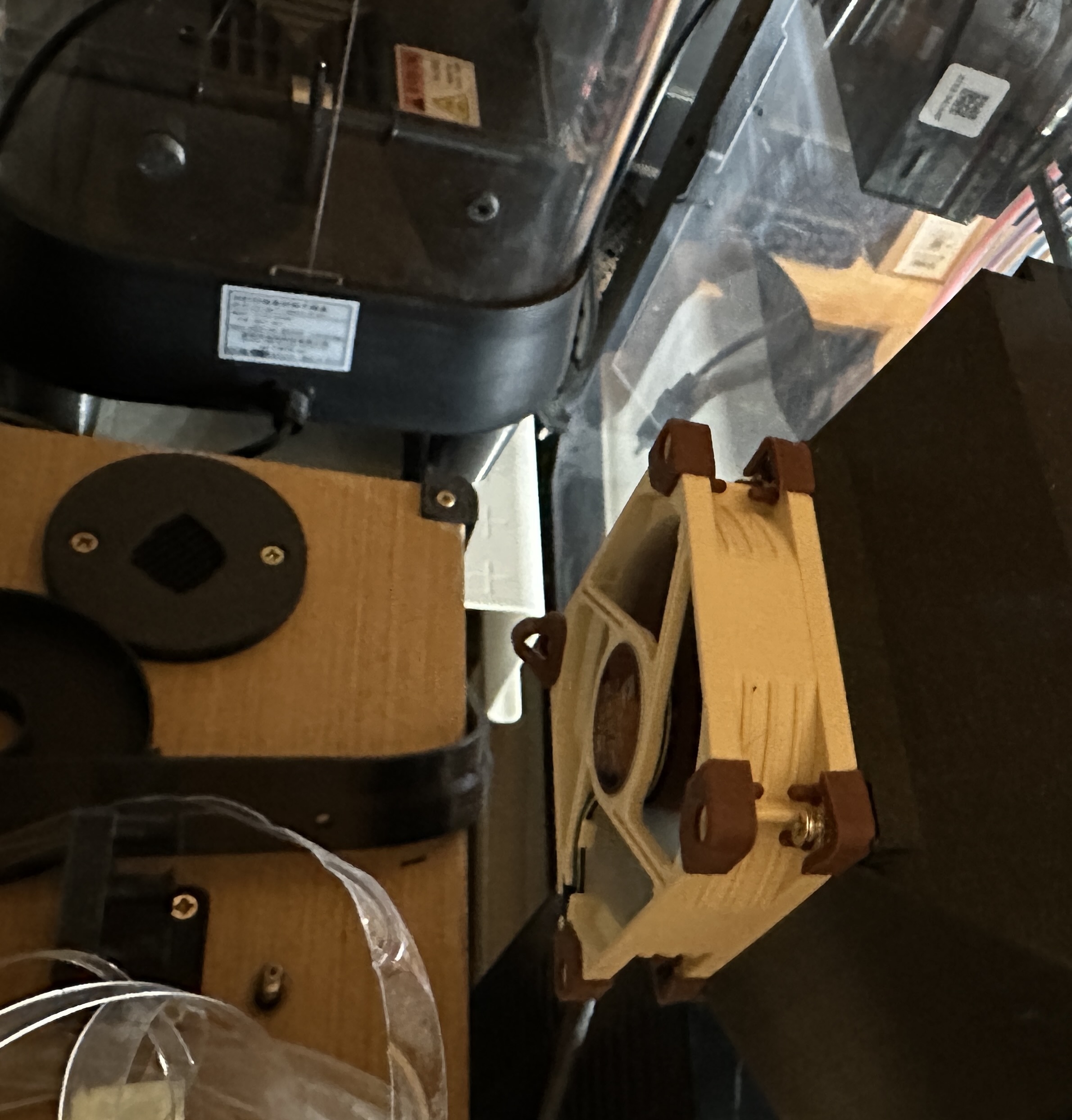 Filtration box from Prusa MK4s enclosure with common hepa filter