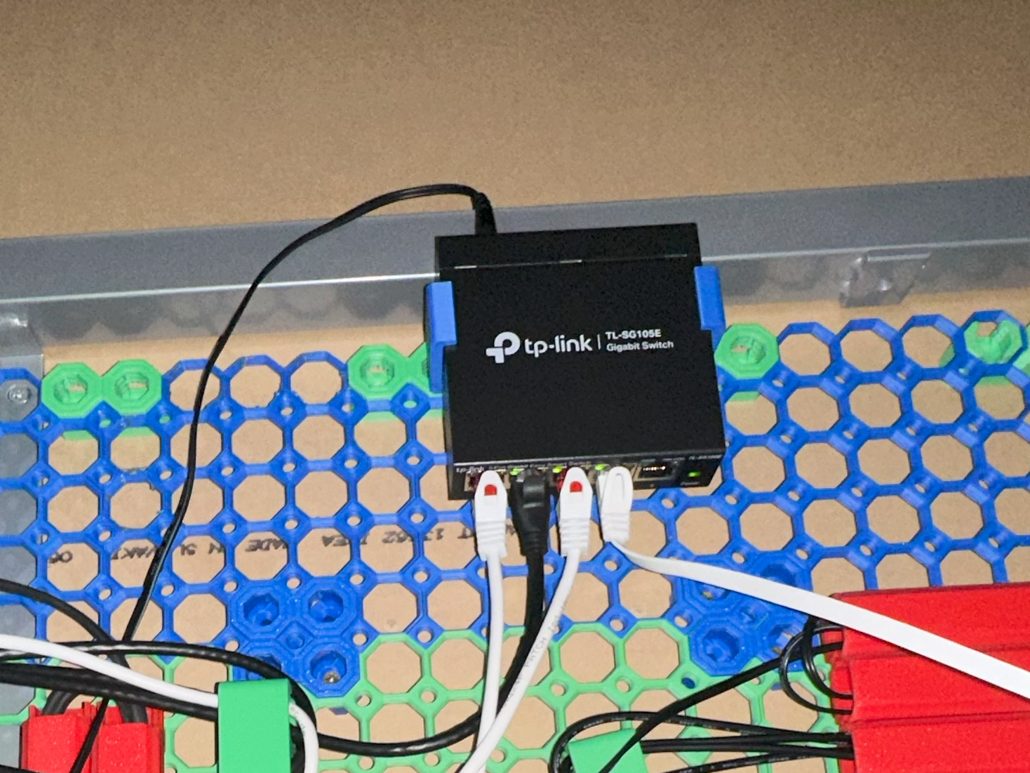 Netgear Switch TL-SG105E Bracket for Multiconnect