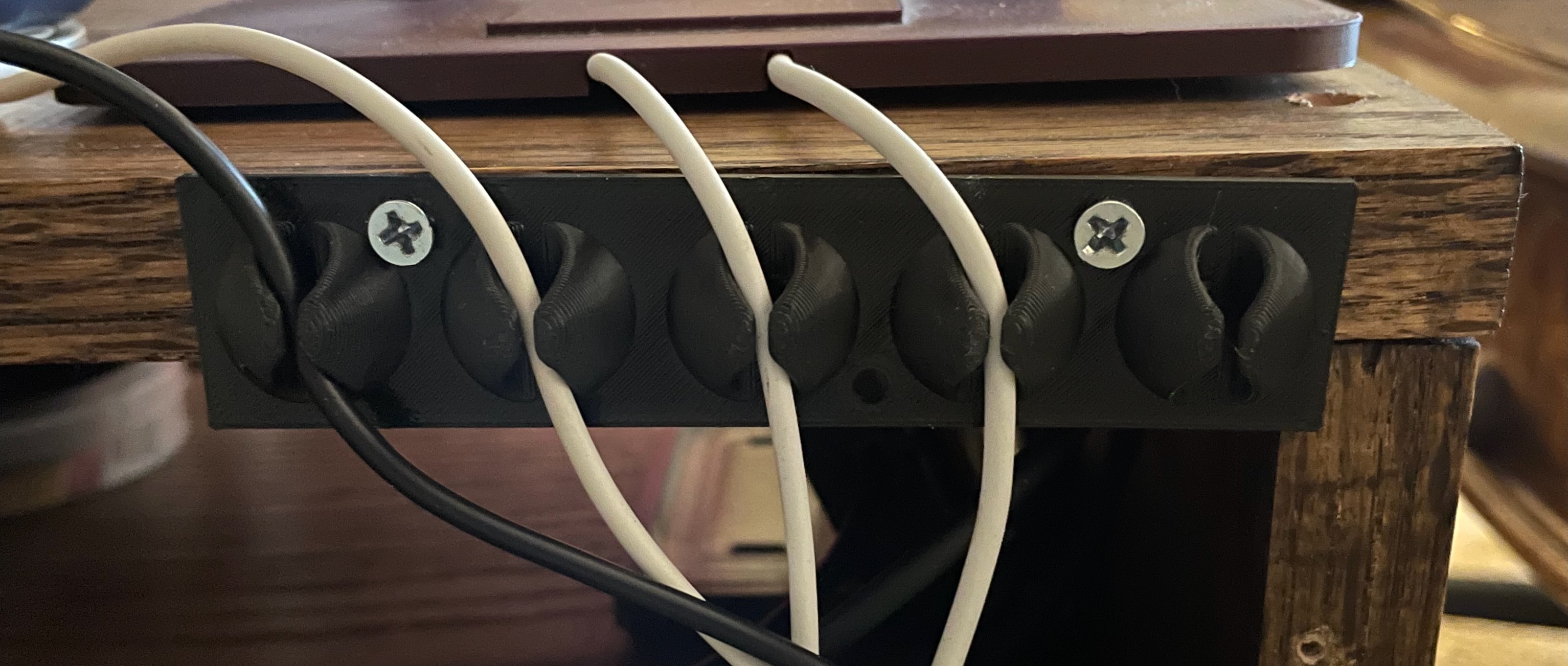 Flexible / TPU cable holder