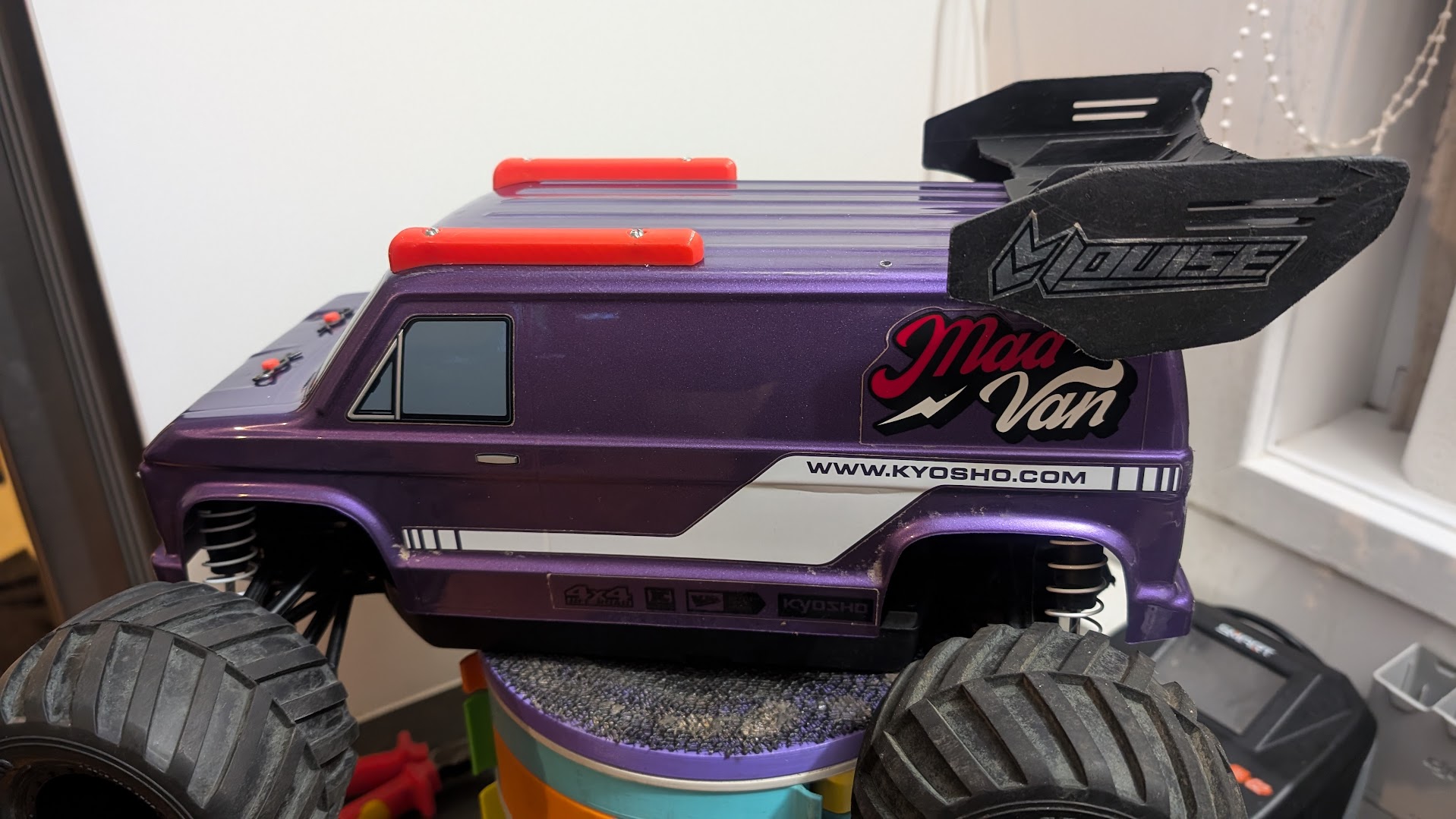 Mad Van Clipless Body Mount