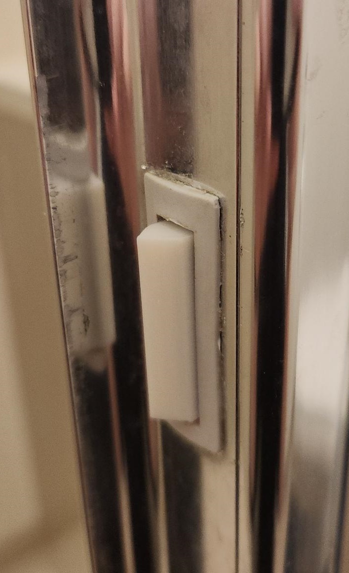 Stegbar Softline shower door catch