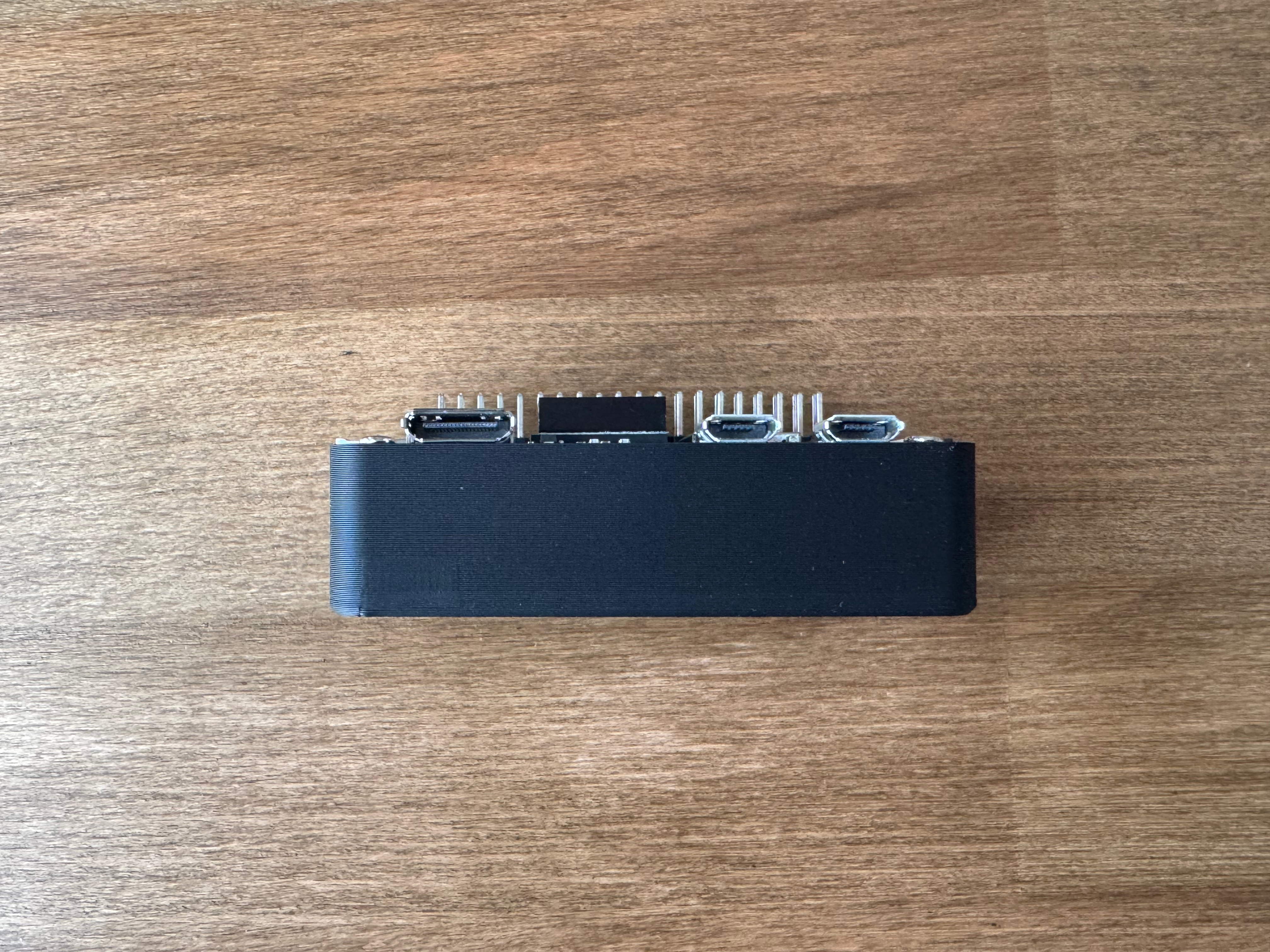 Miniatura 3 do modelo 3D Raspberry Pi Zero 2 WH Waveshare UPS Case