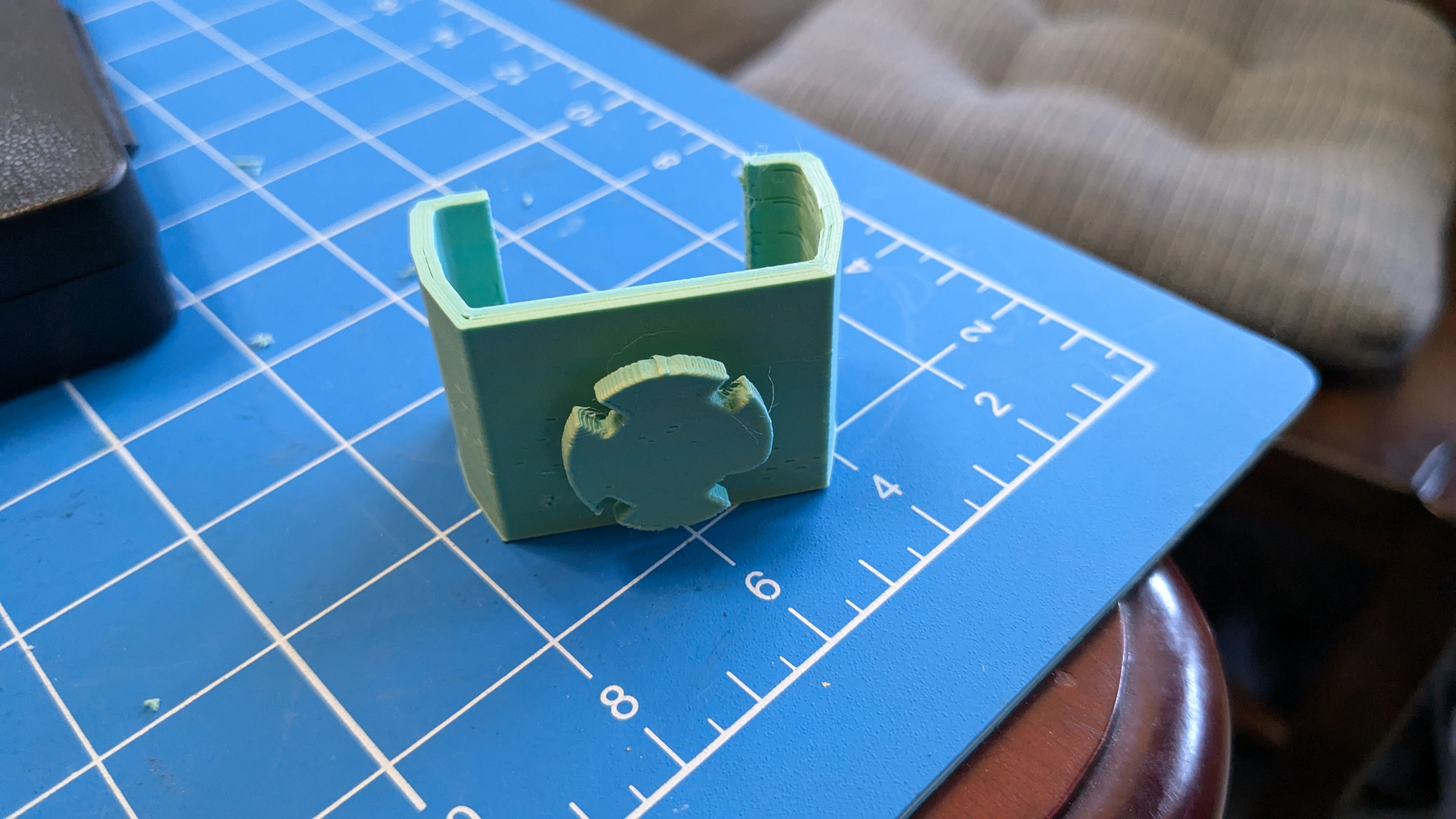 Replacement clip compatible with Uppababy Vista stroller