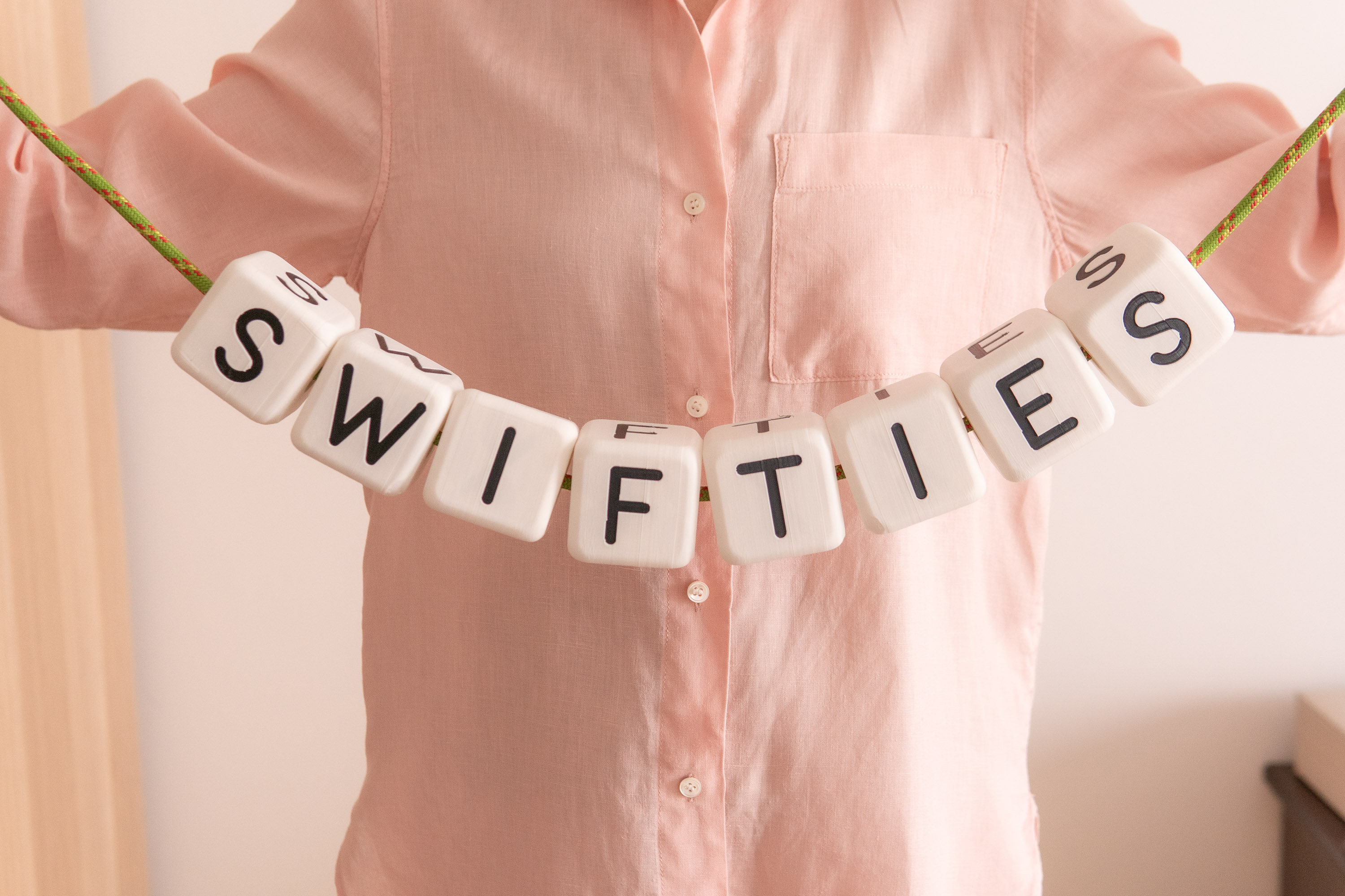 Large friendship bracelet beads (all letters) (Taylor Swift Version)