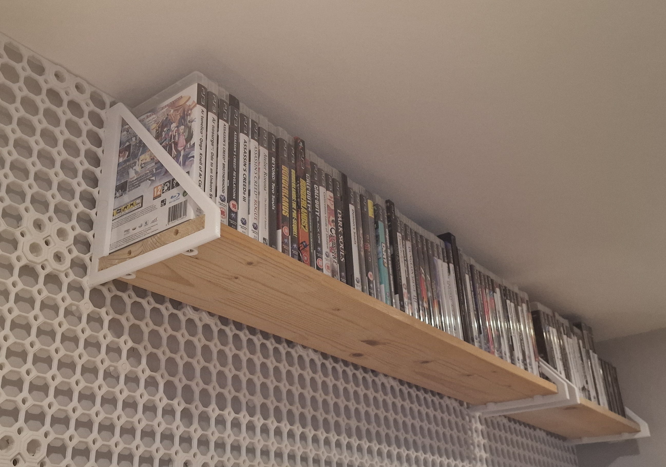 Multiboard Pegboard Inverted Shelf Brackets