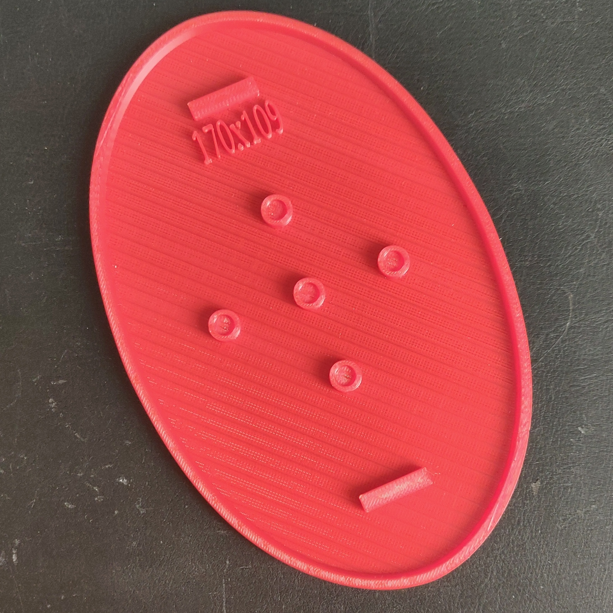 Oval base 170x109 - Magnets 5x1
