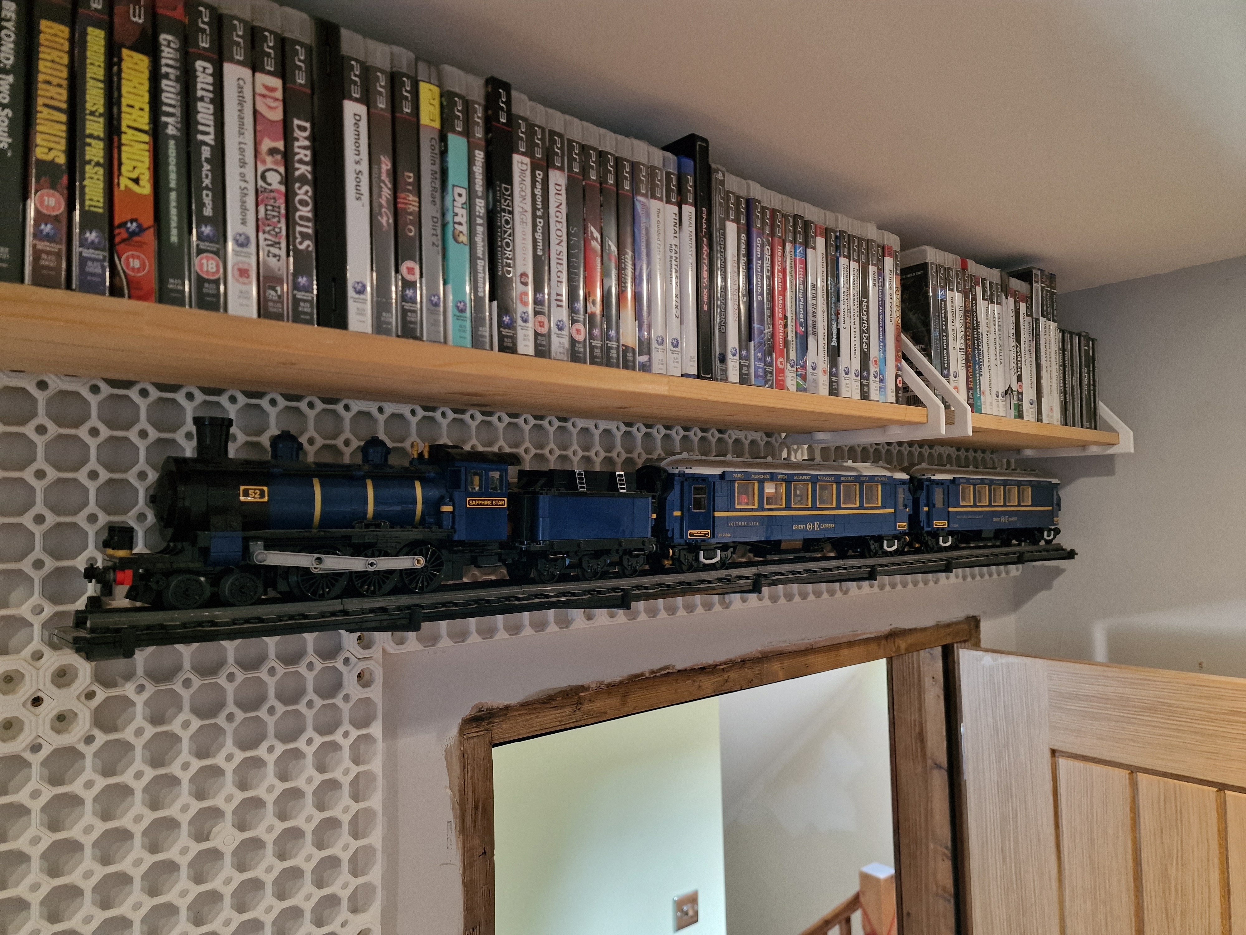 Lego Orient Express 21344 Multiboard Pegboard Mount