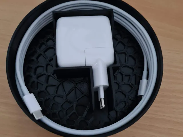 Macbook Air Charger Case ( 30W European plug )