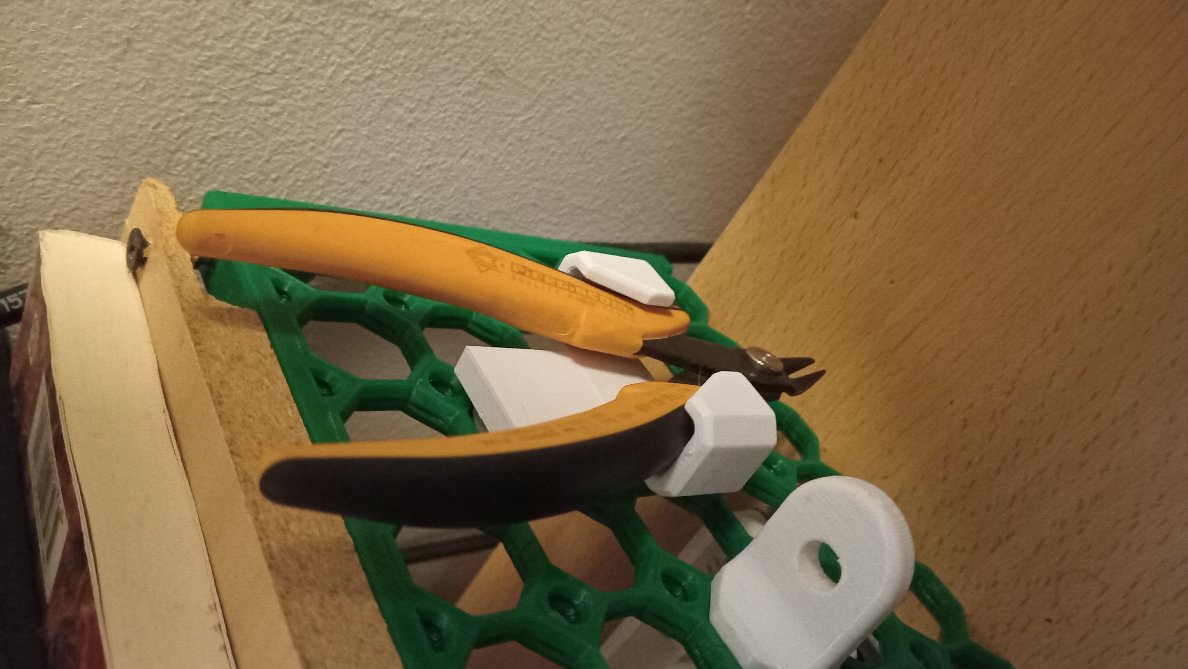 Multiconnect Wire Cutter/Plier Holder