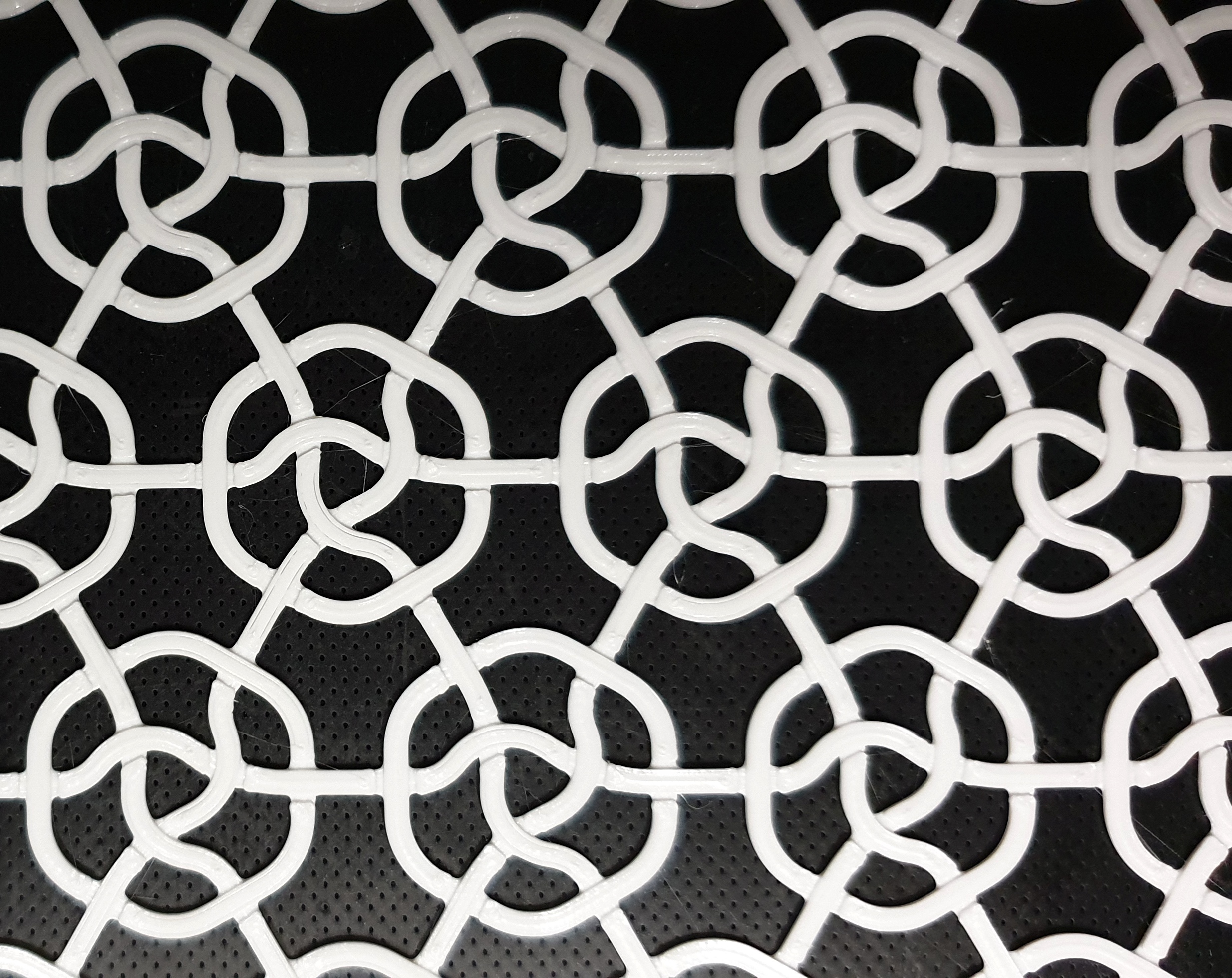 Interwoven Knotwork Pattern for Relief Printmaking  (FreeCAD) — thumbnail 3