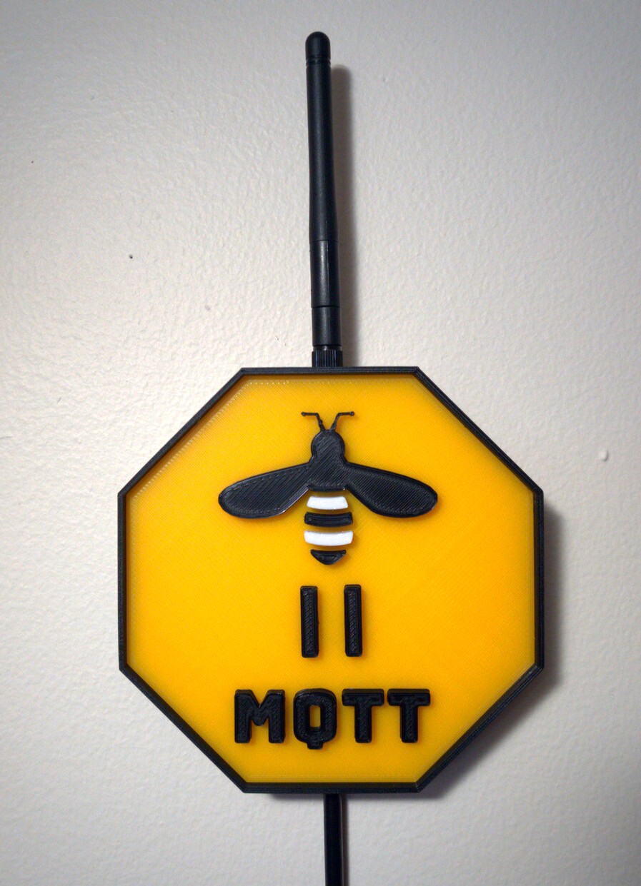 Zigbee2MQTT SONOFF dongle Wall Mount