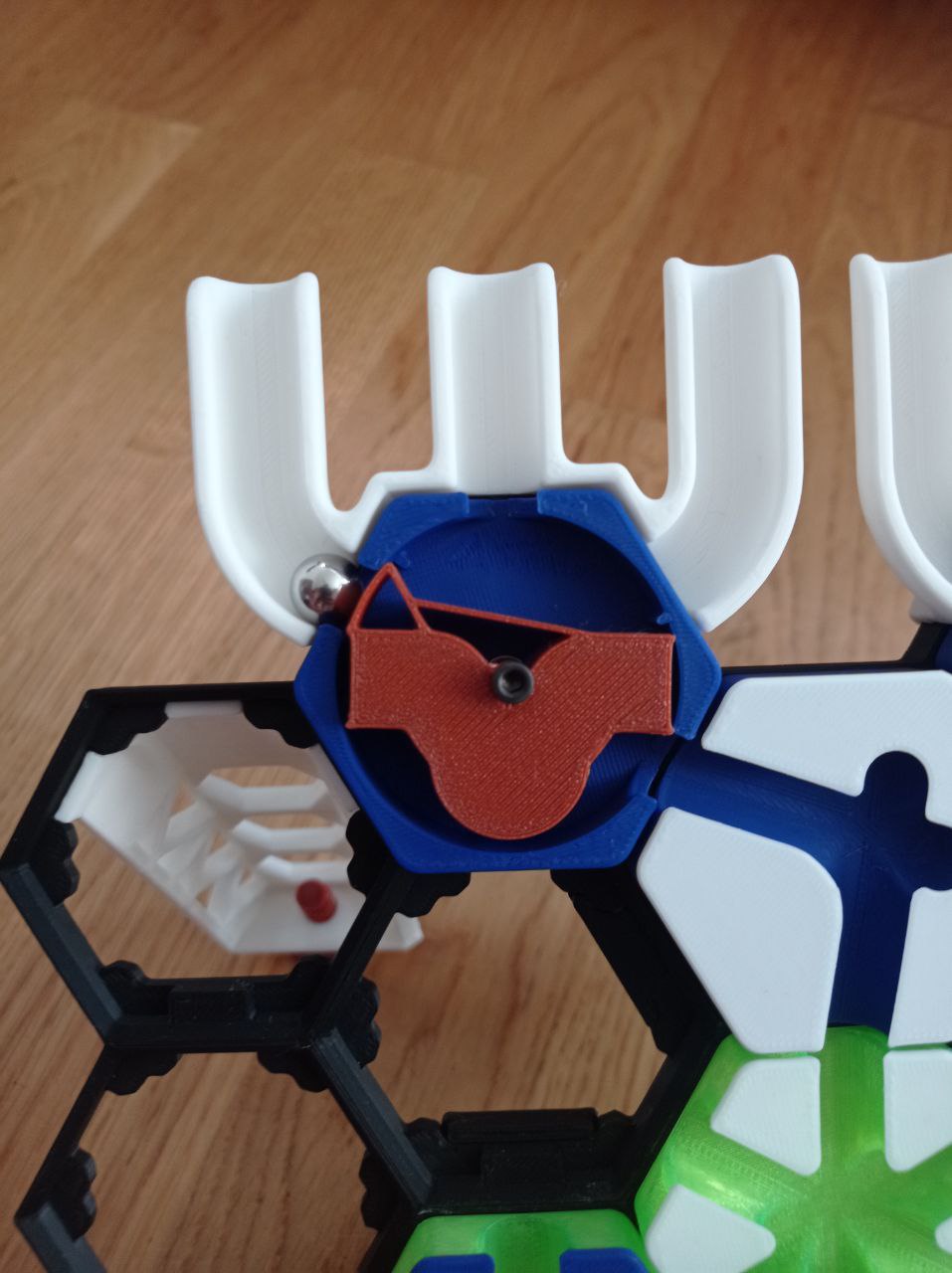 Valve tile (hextraction)