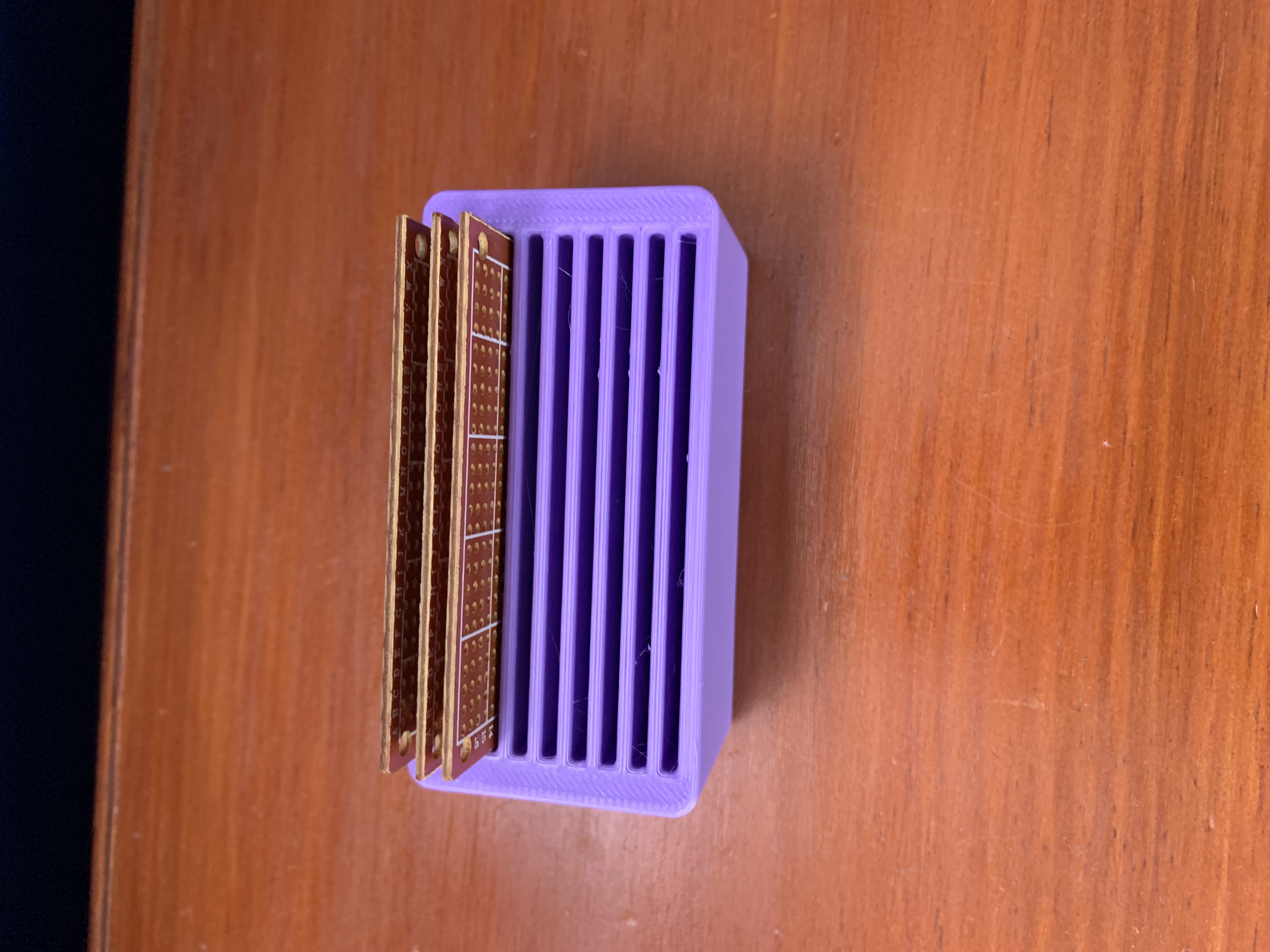 Miniatura 4 do modelo 3D Gridfinity Prototype Board Holder