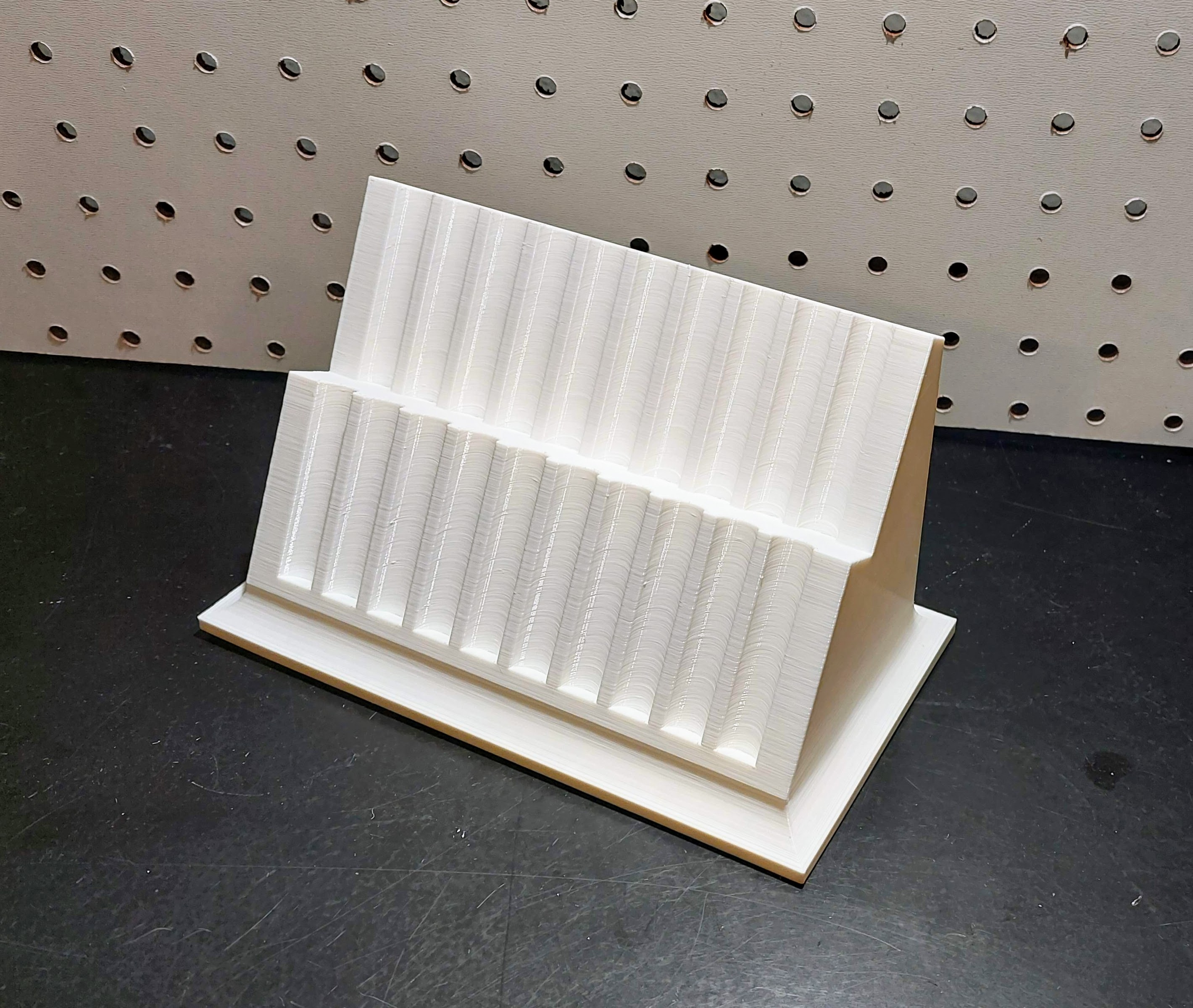 Miniatura 2 do modelo 3D Perfume Sample Holder