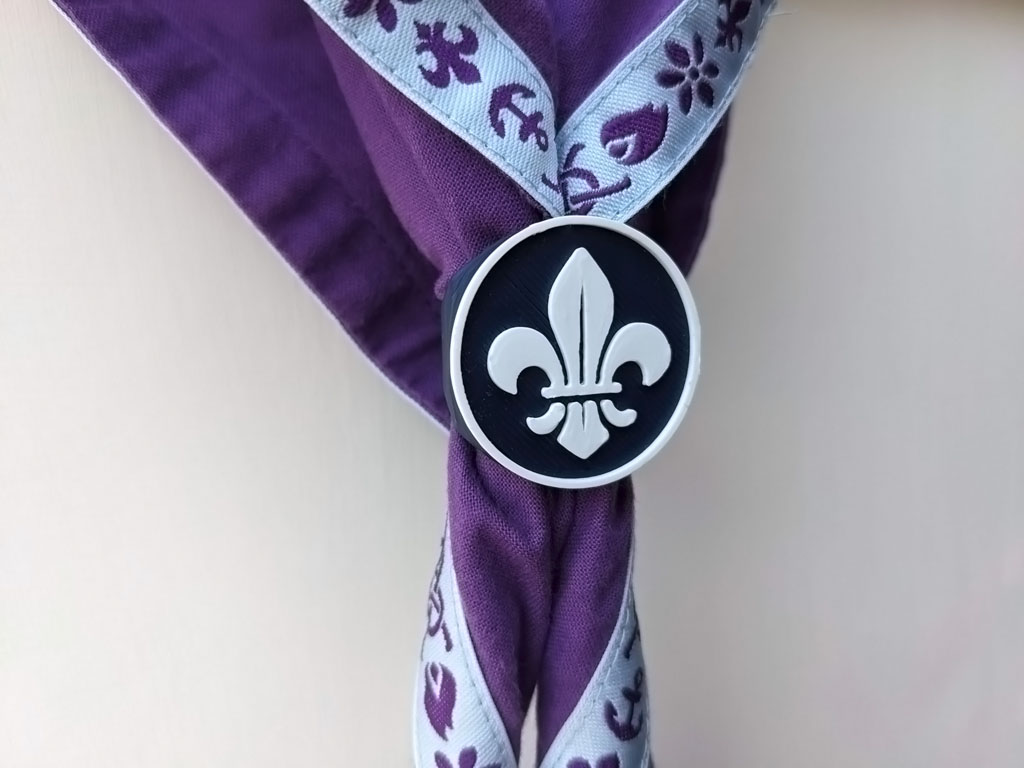 World Scouting new logo woggle (turbánek)