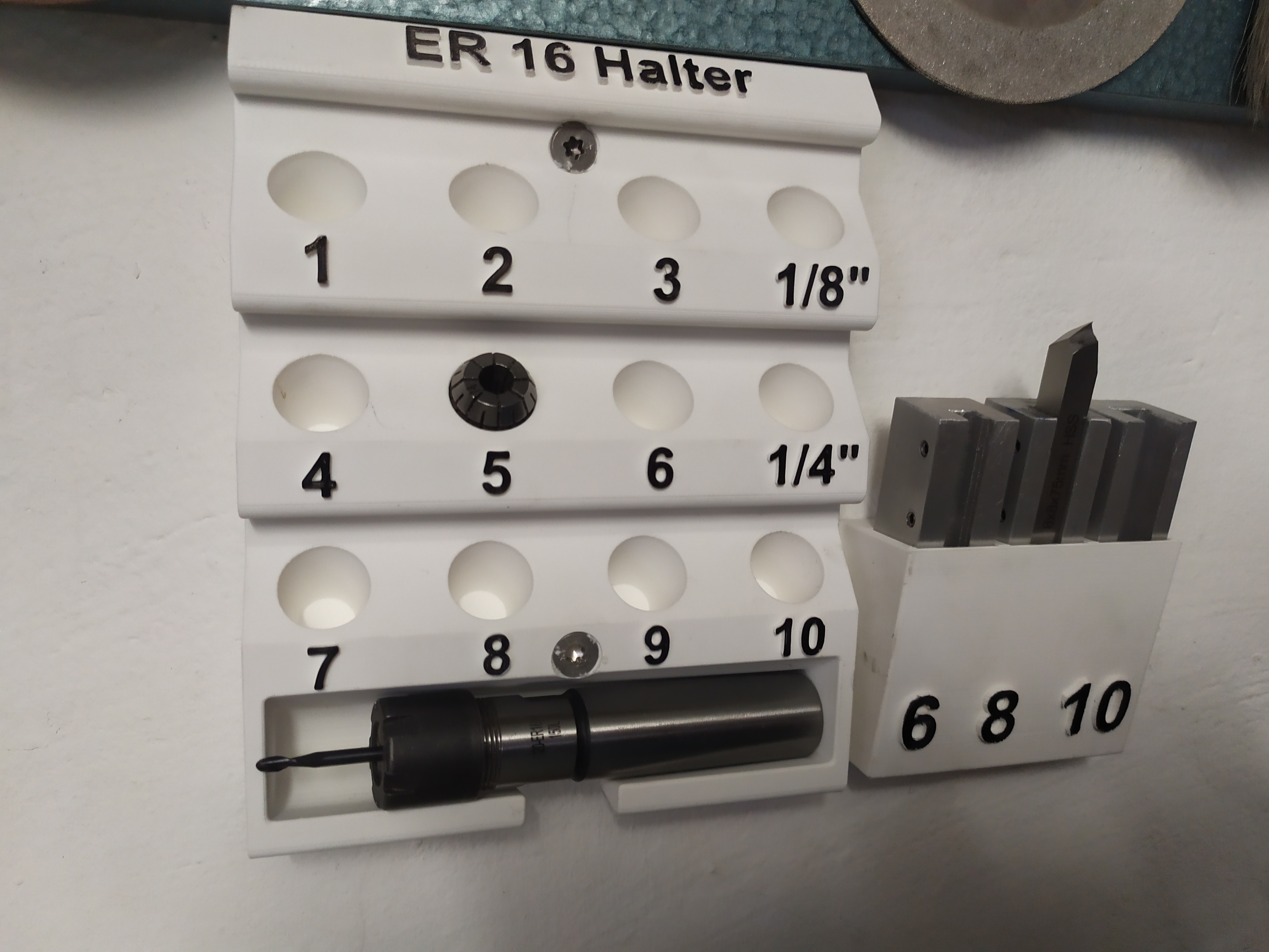 Spannzangenwandhalter ER16