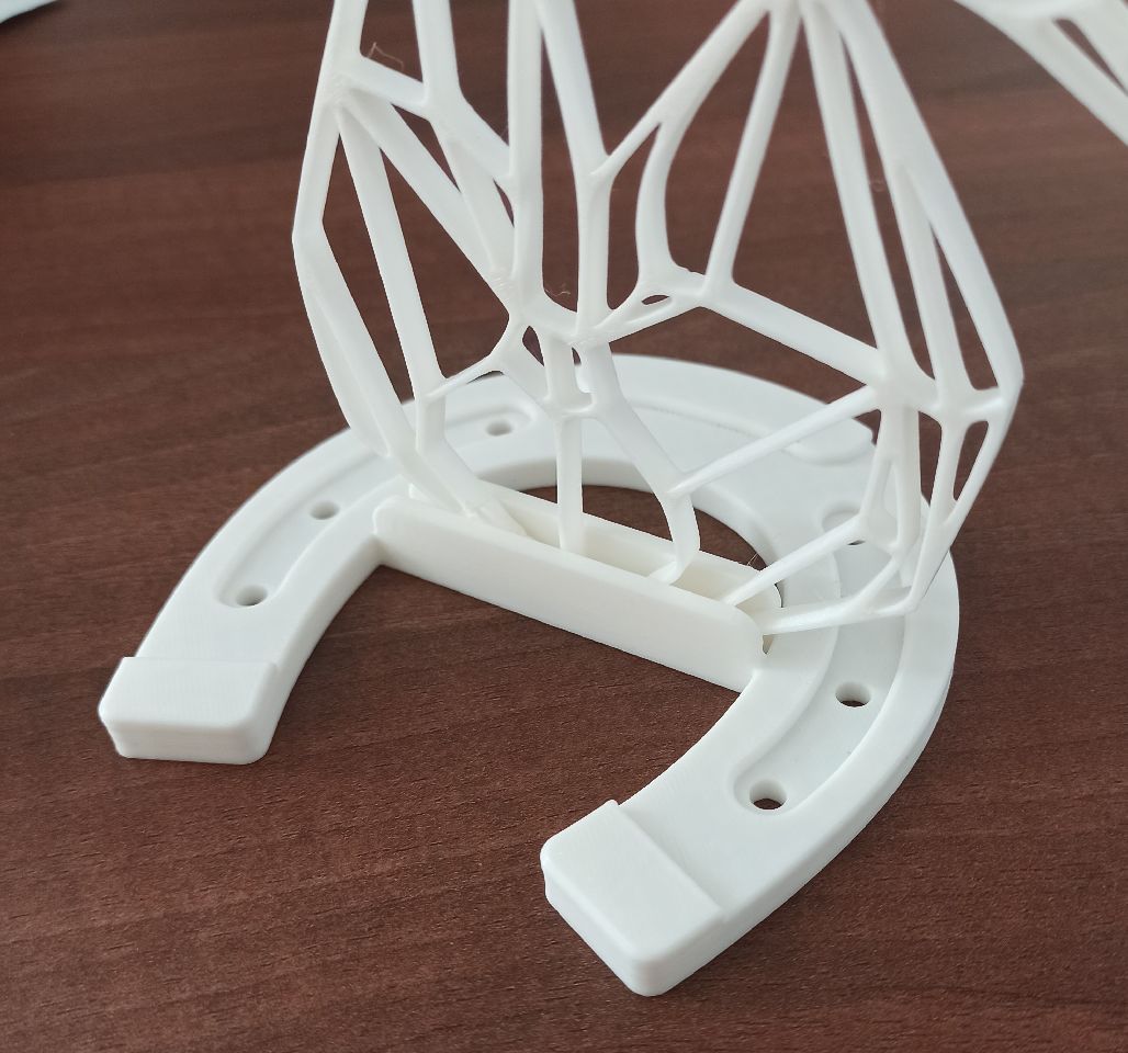 "At Geometrik Duvar Sanatı" Masaüstü Standı (Sadece Plastik Aparattır!!!) "At Geometrik Duvar Sanatı" Masaüstü Standı (Sadece Plastik Aparattır!!!)
