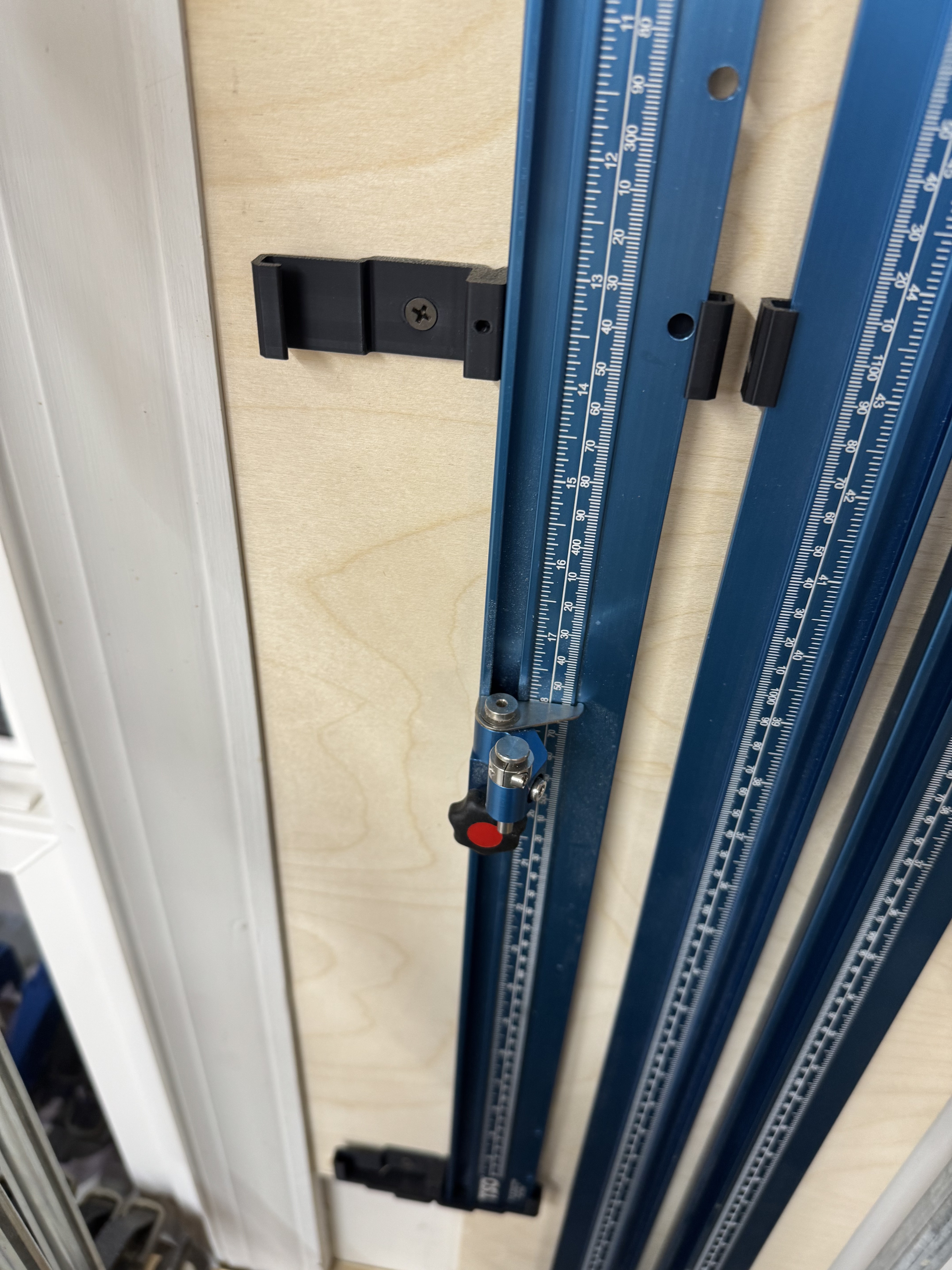 Miniatura 3 do modelo 3D TSO Parallel Guide Rail Wall Holders Vertical