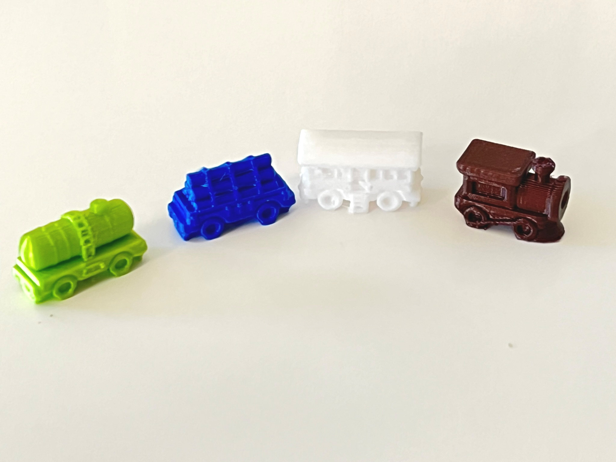 Miniatura 2 do modelo 3D Tiny train token (2cm x 1cm)