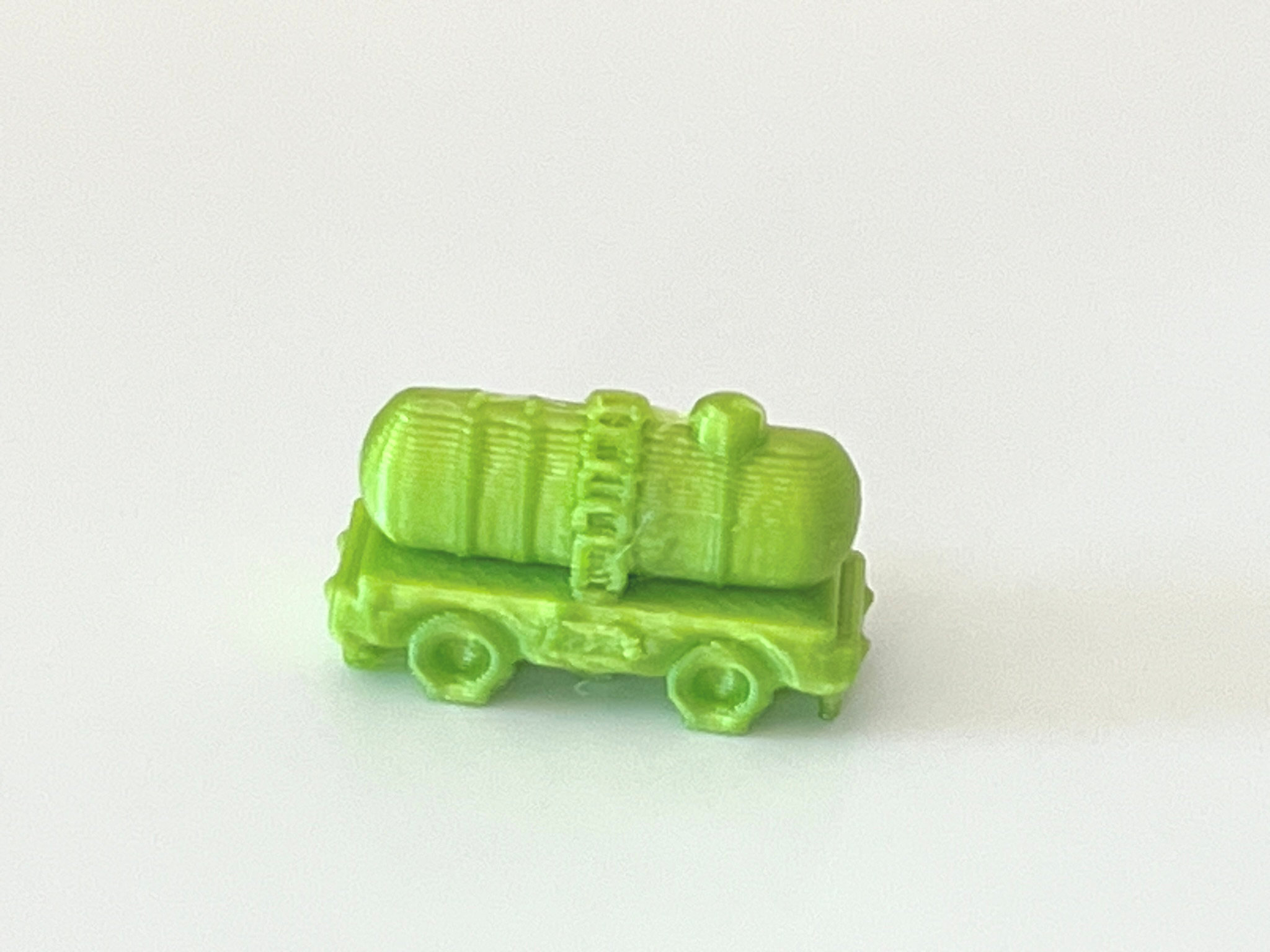 Miniatura 6 do modelo 3D Tiny train token (2cm x 1cm)
