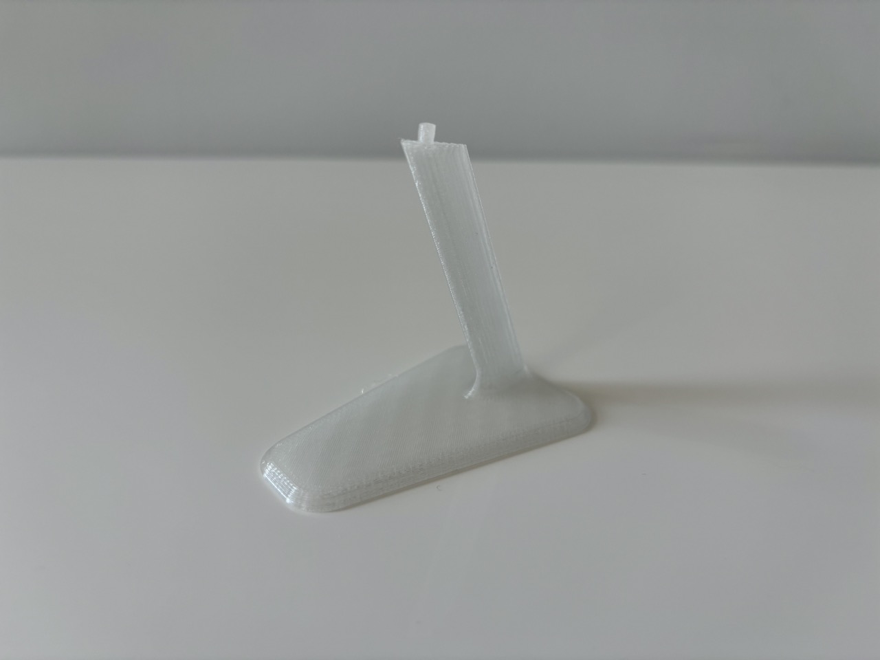Simple stand for airplane 1:400