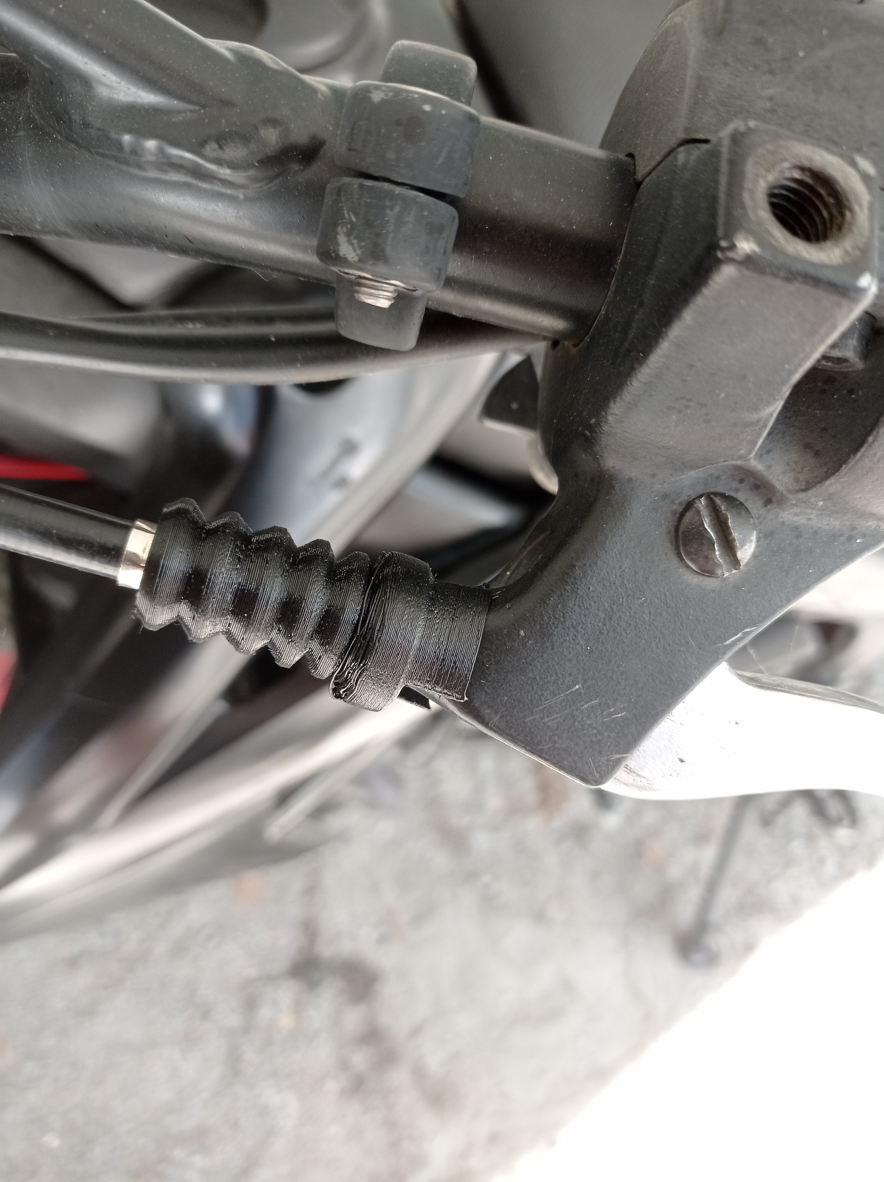 Clutch cable cover for rieju mrt moped