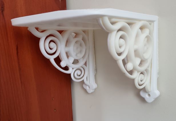 Ships wheel shelf