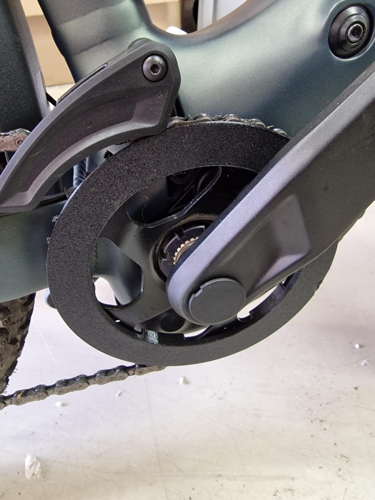 Kettenblattschutz Cube Reaction Hybrid Ebike