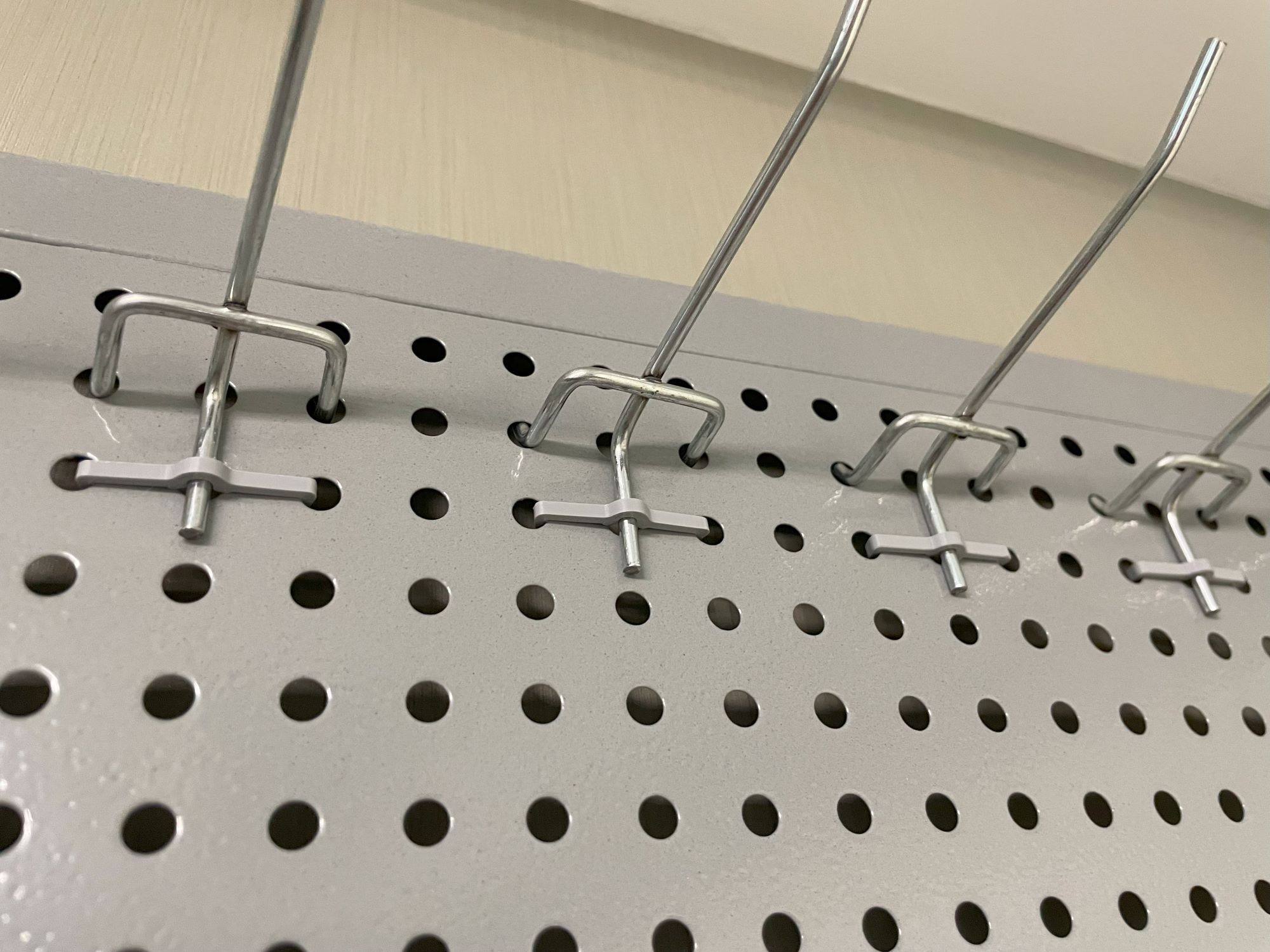 Miniatura 3 do modelo 3D Peg board hook clip