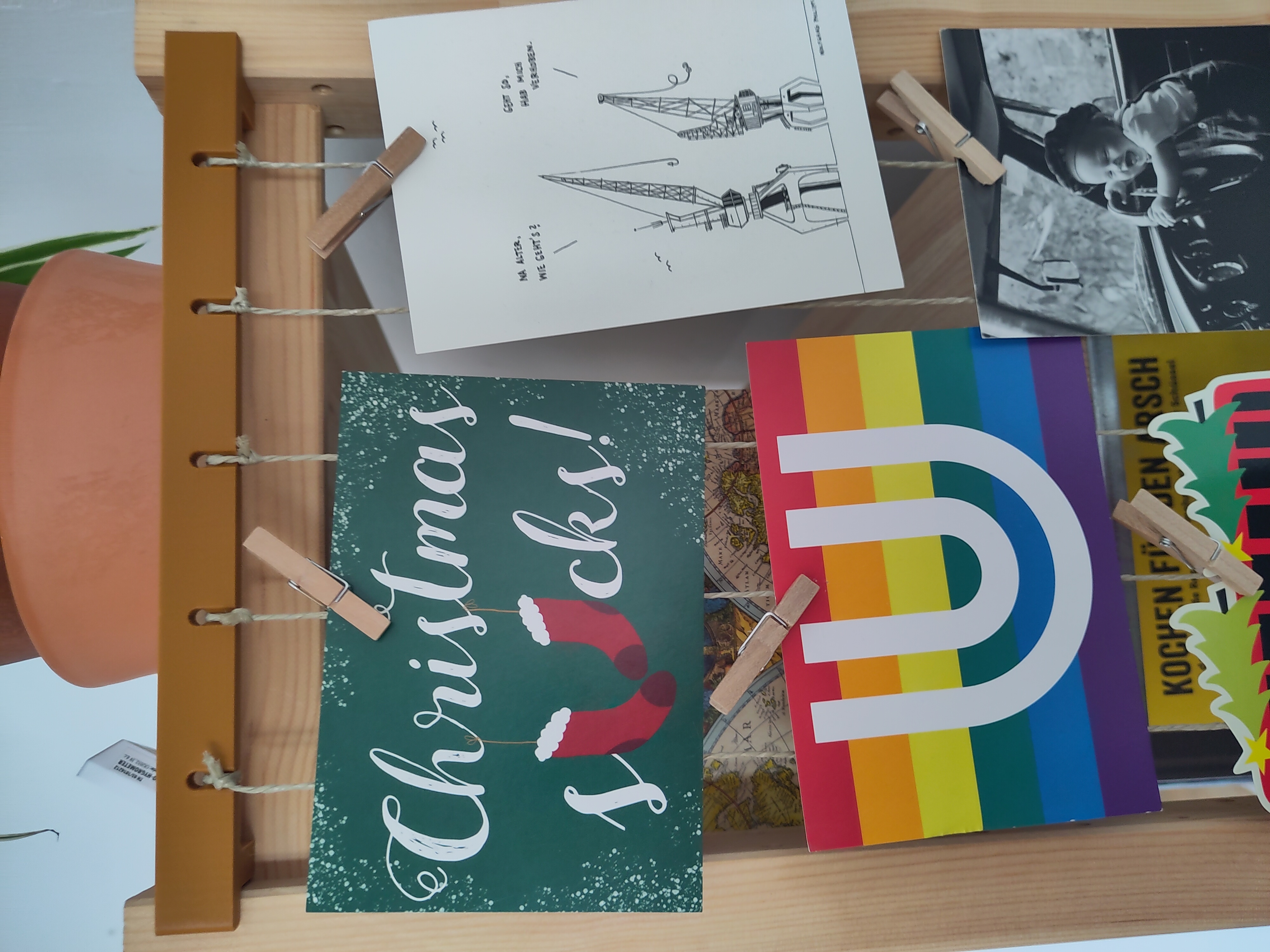IKEA Ivar Postcard Picture Hanger
