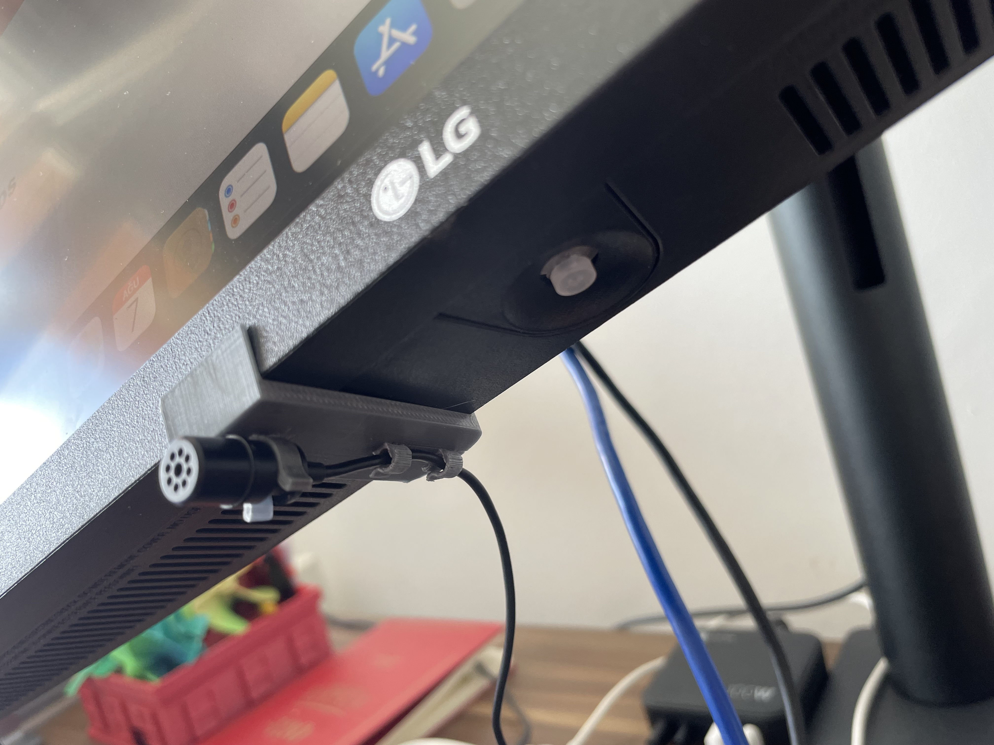LG Monitor Microphone Holder
