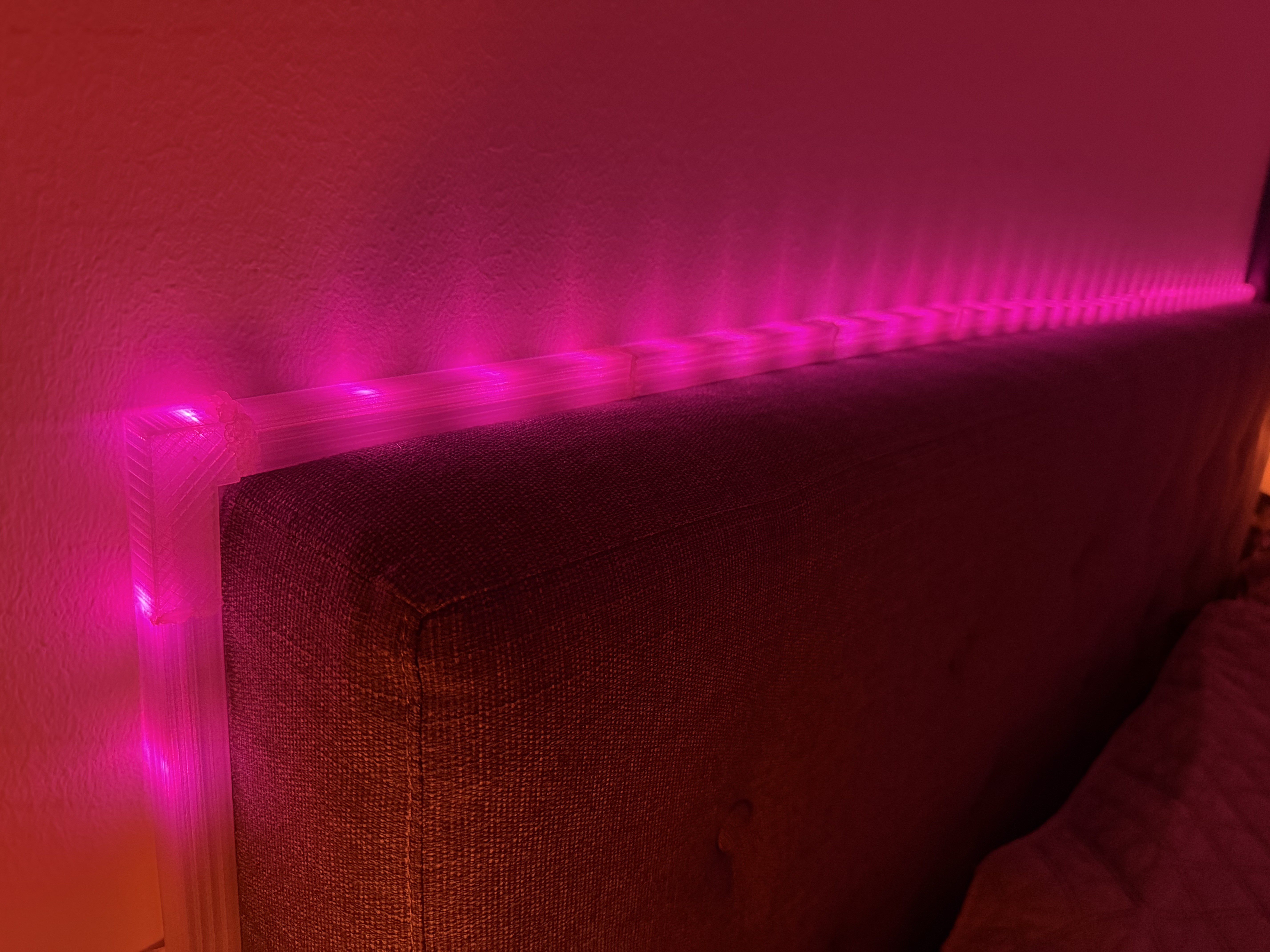 Headboard light strip diffusor — thumbnail 4