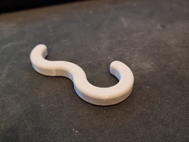 Towel hanger