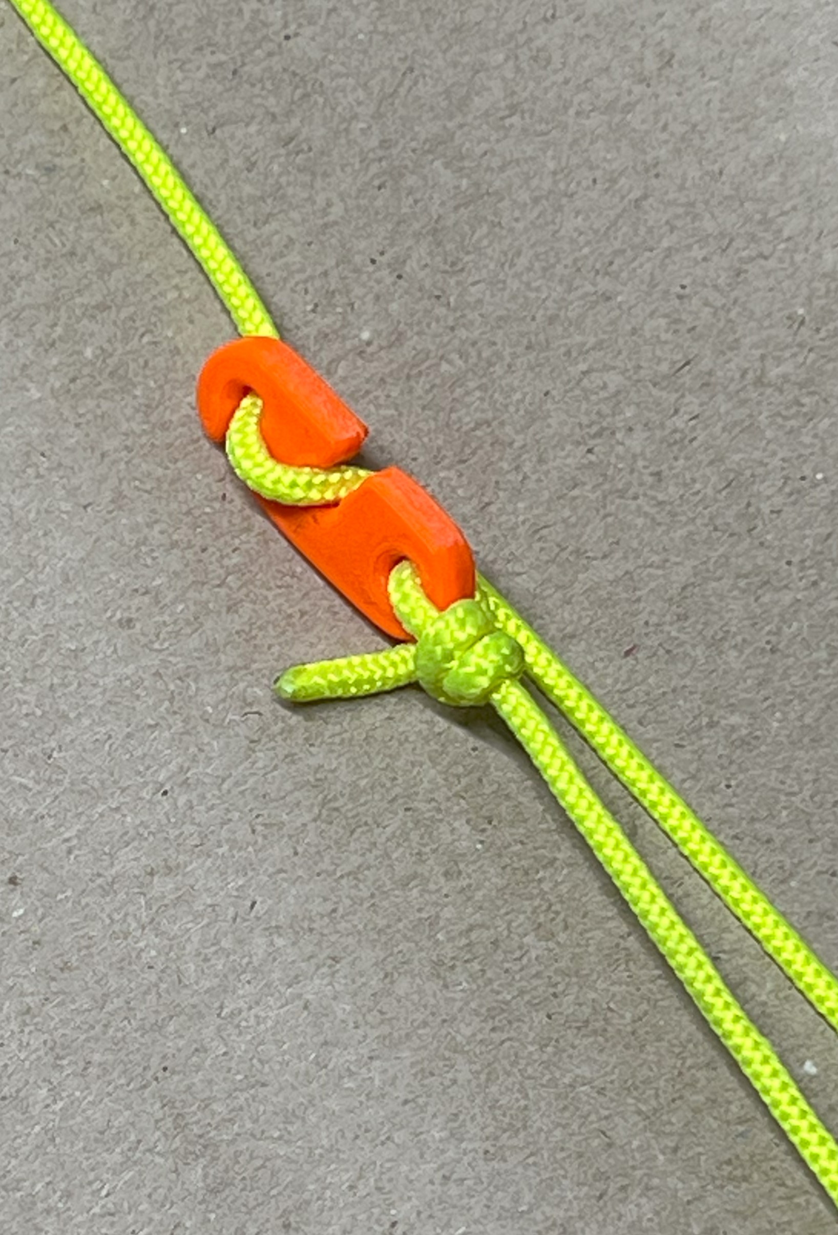 Tiny 'n tough rope tensioner -Enhanced version!