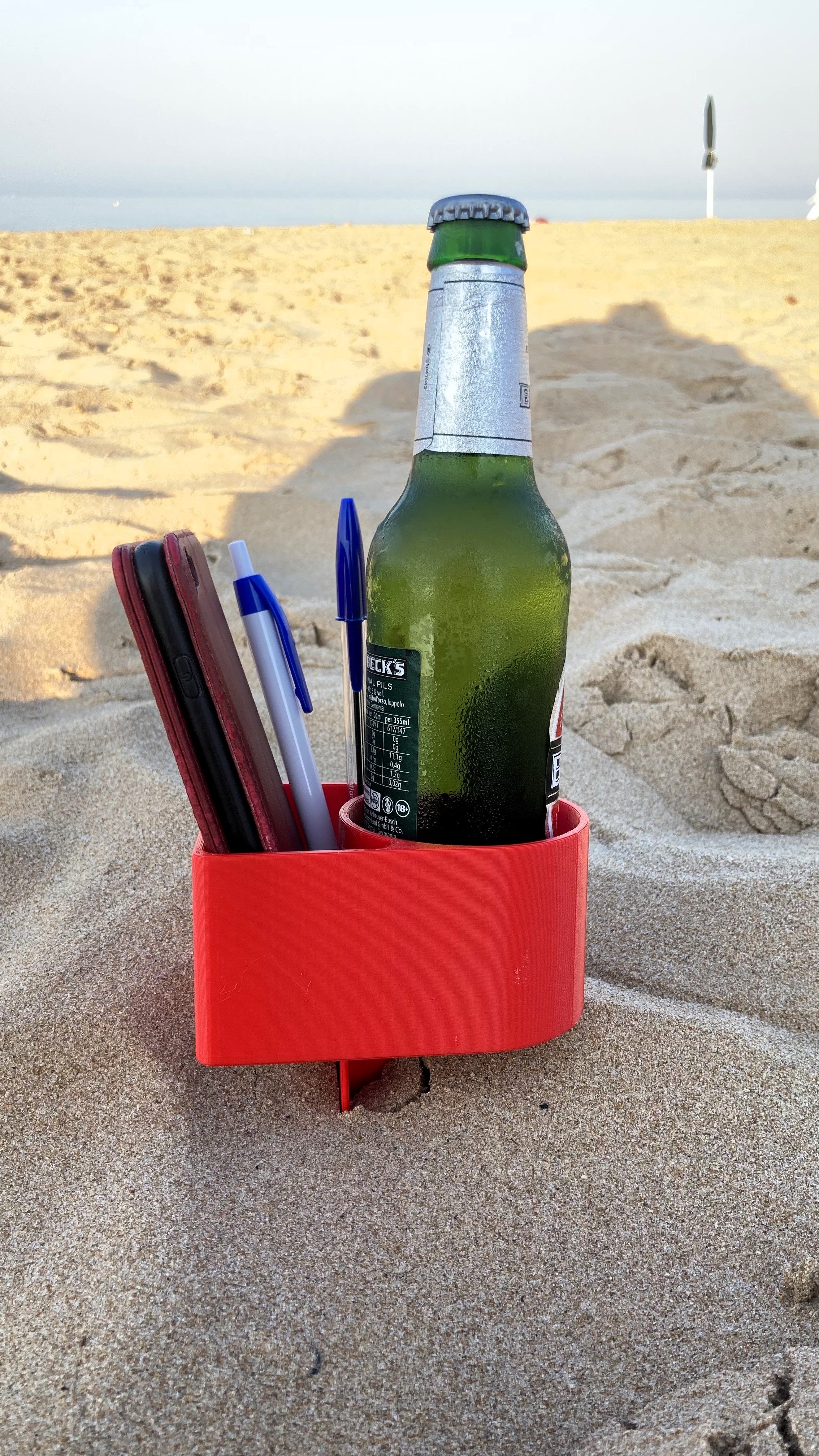 Miniatura 4 do modelo 3D Multi Purpose Beach Container