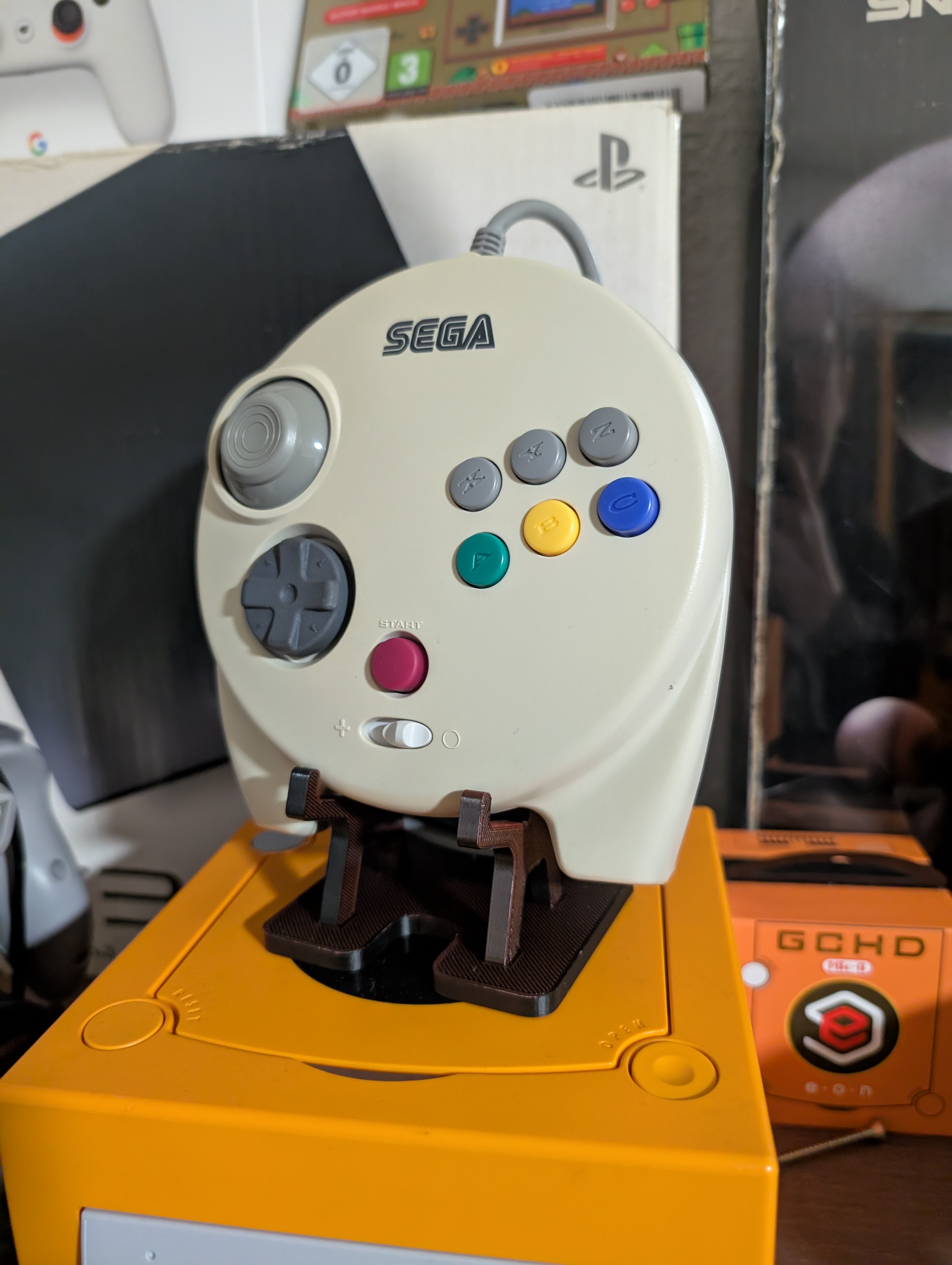 Miniatura 7 do modelo 3D Controller Stand (NES, Saturn, Master System, PC Engine)