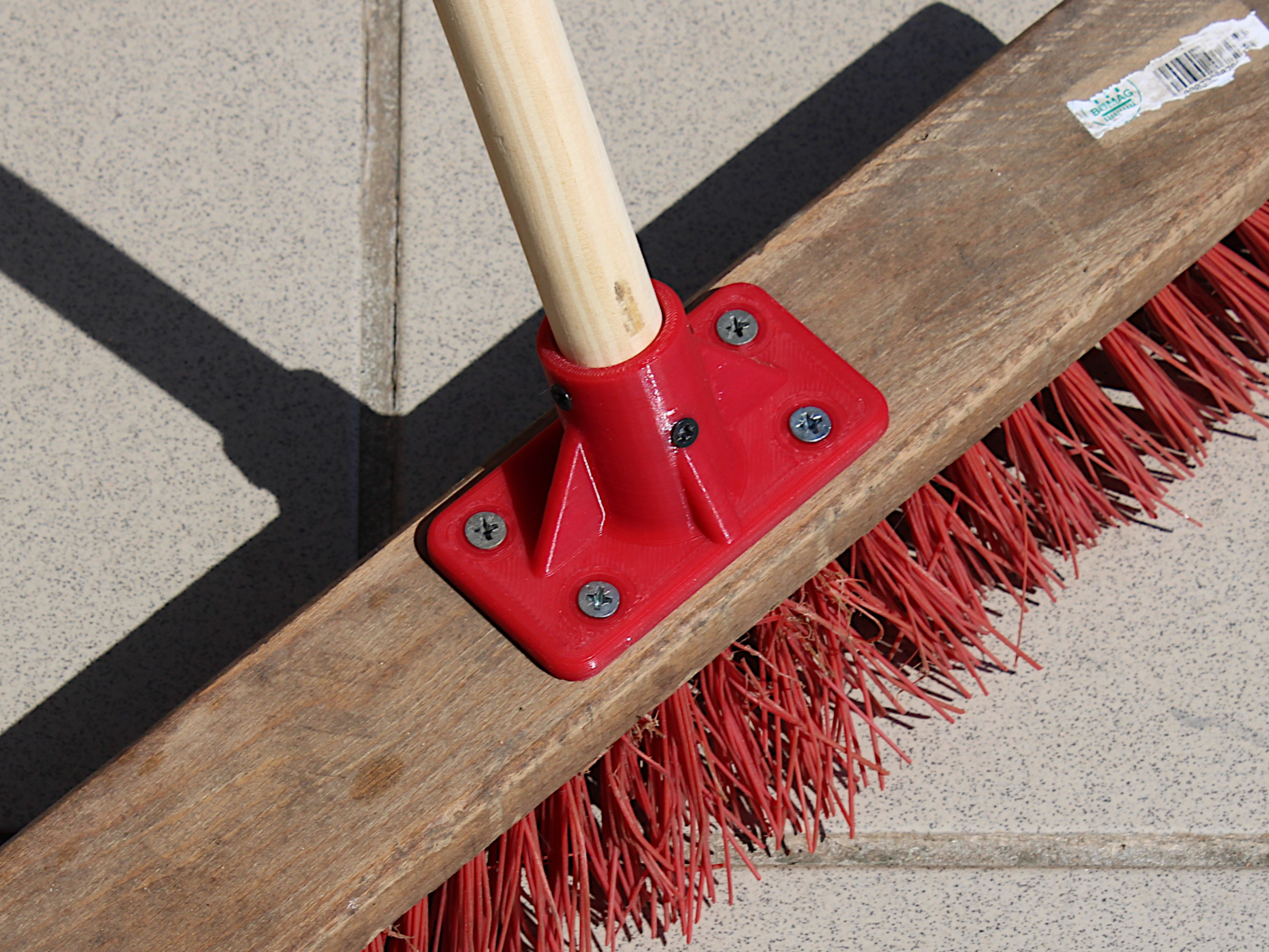 Broom Handle Mount Bracket frugal remix by moWerk Download free STL