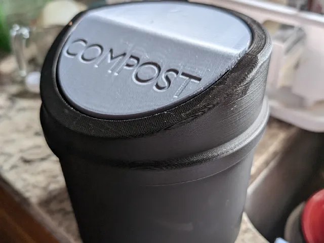 Counter top compost mini trash can
