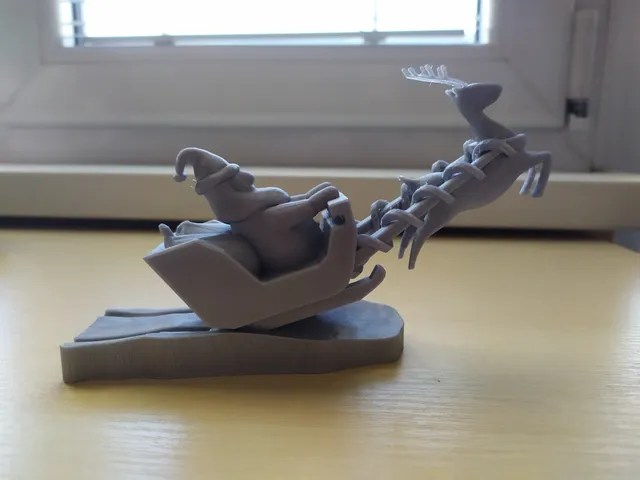 Santa's sleigh decoration