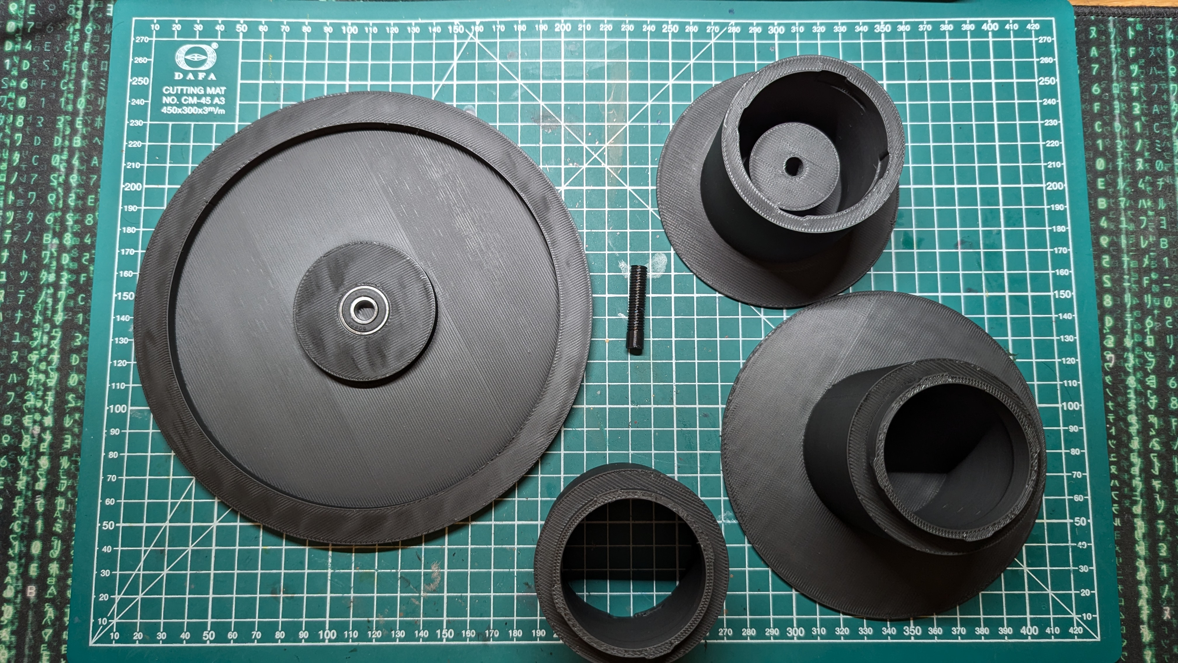 Miniatura 2 do modelo 3D Rotating modular spool drawer sunlu spools