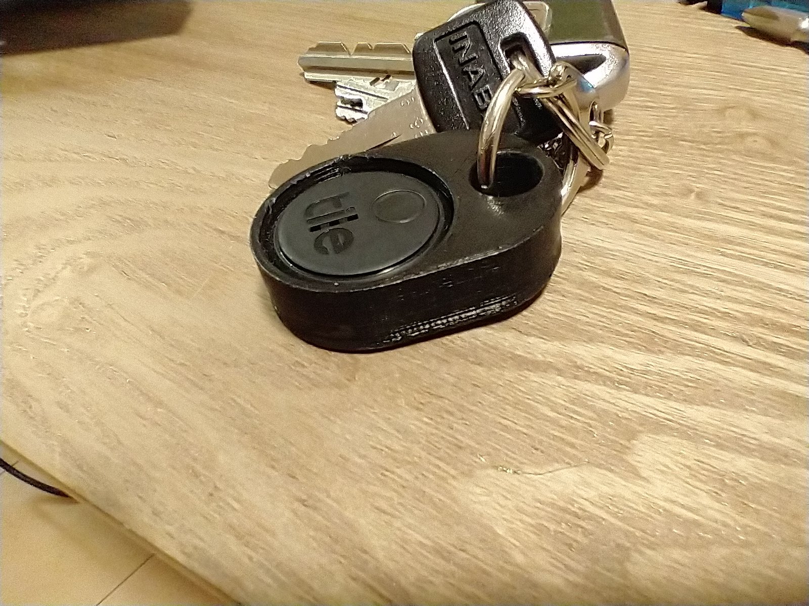 Tile sticker keychain