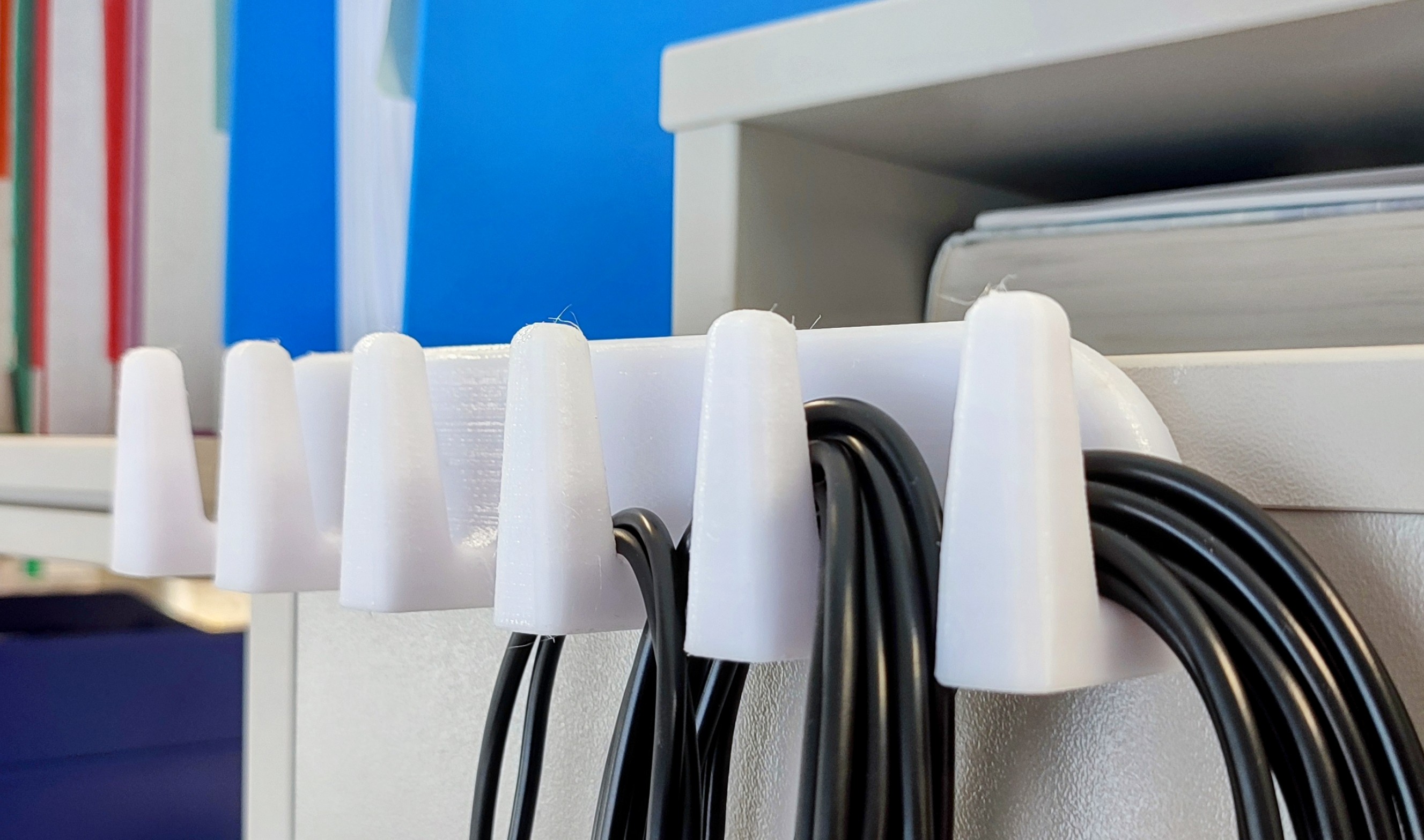Cableholder | Kabelhalter