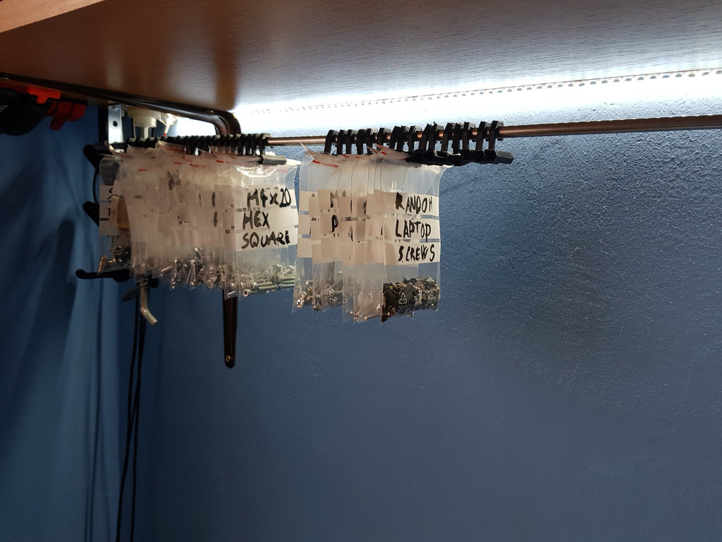 Organizer clip